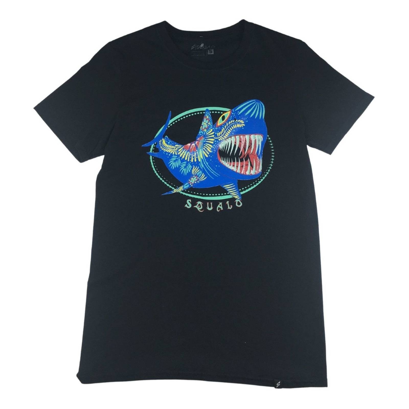 Playera Squalo Hombre Alebrije Negra