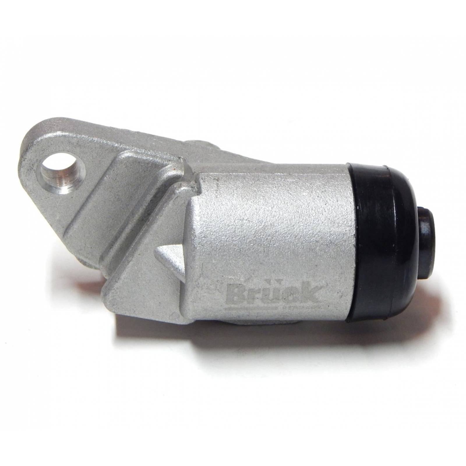 Cilindro Rueda Delantera Nissan Pick Up 720 Metal Izquierda