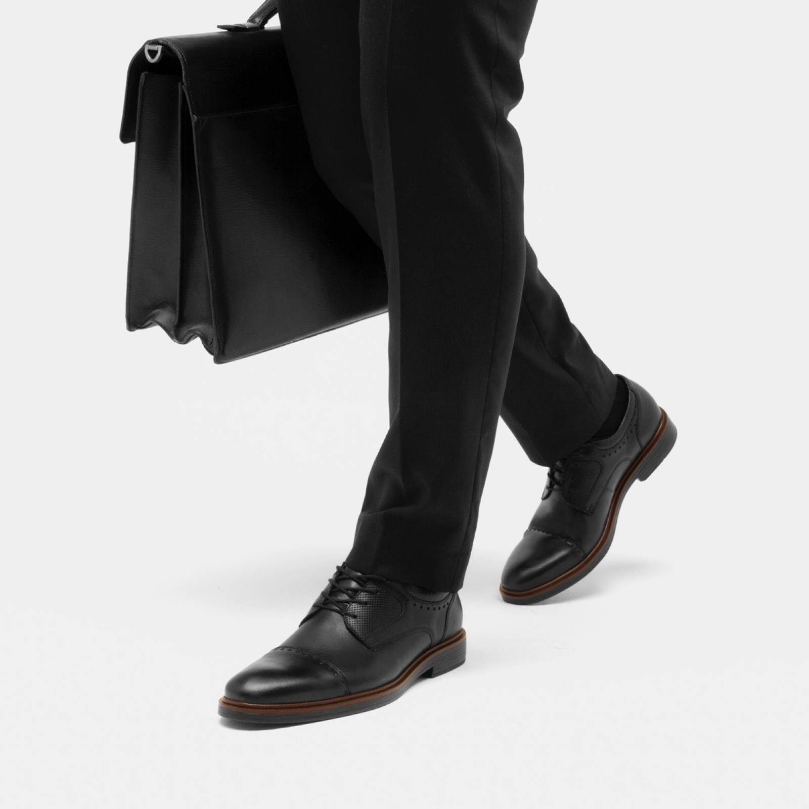 Zapato de Vestir Flexi de Tipo Derby para Hombre 400102