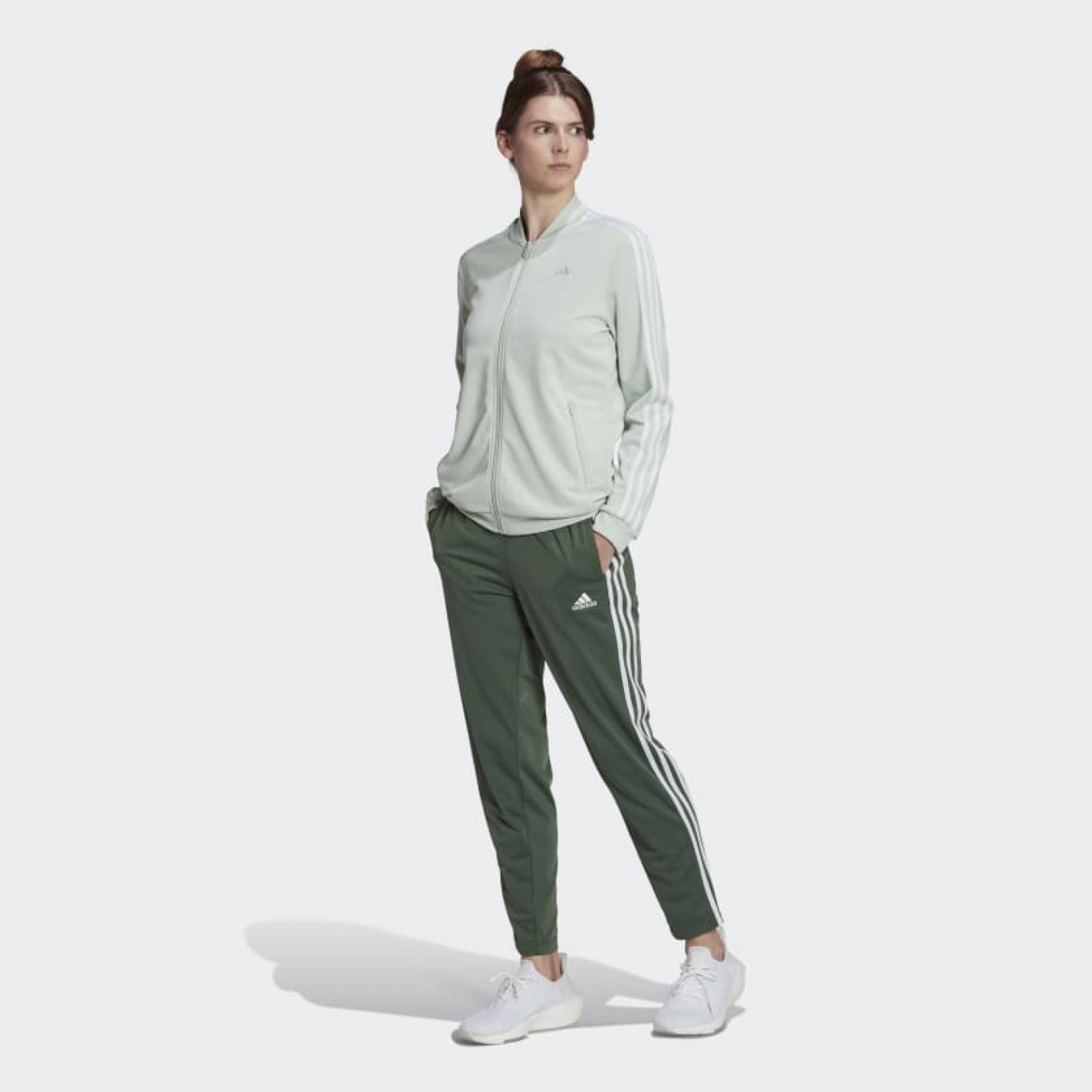 Pans Conjunto Deportivo Essentials Para Mujer HM1915