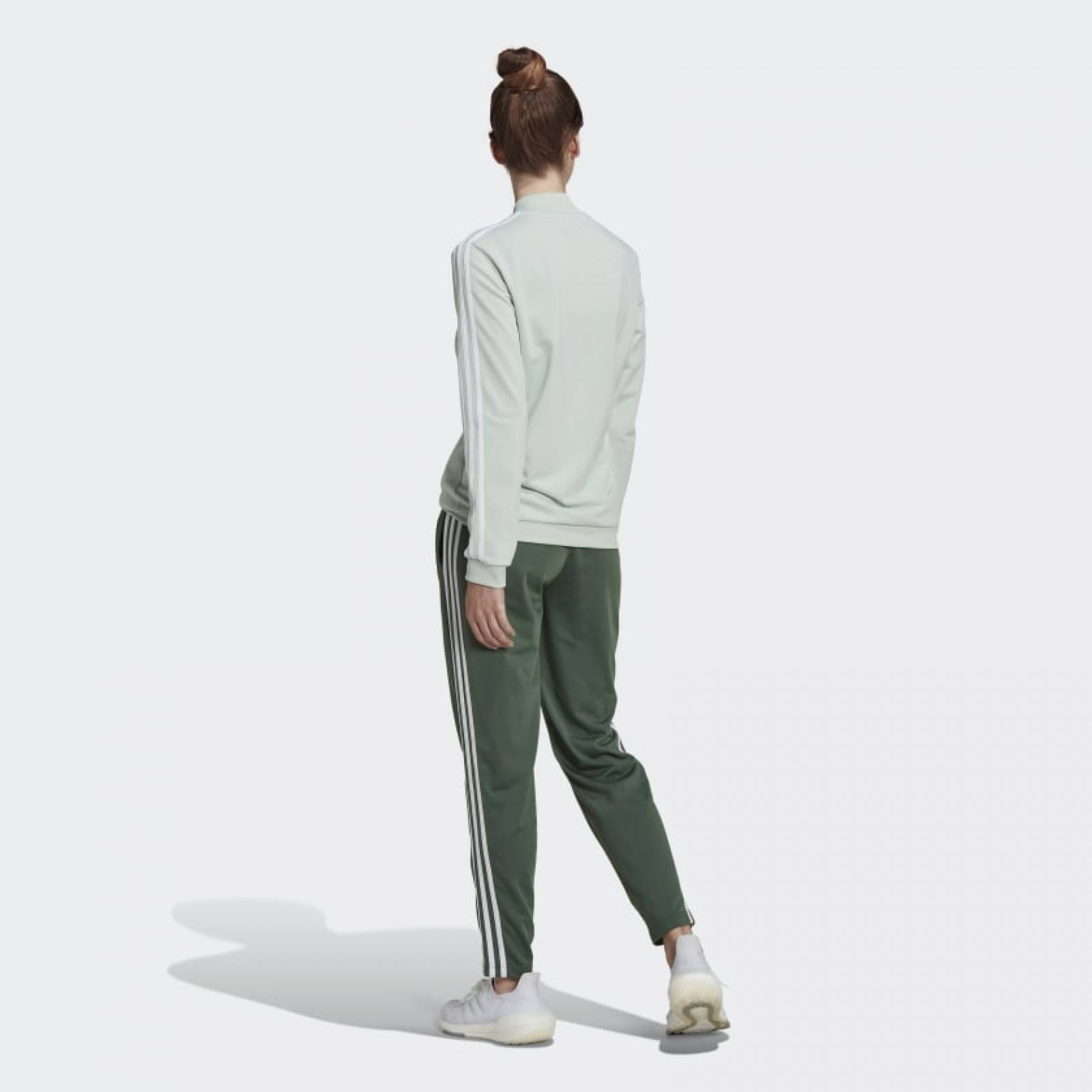 Pans Conjunto Deportivo Essentials Para Mujer HM1915