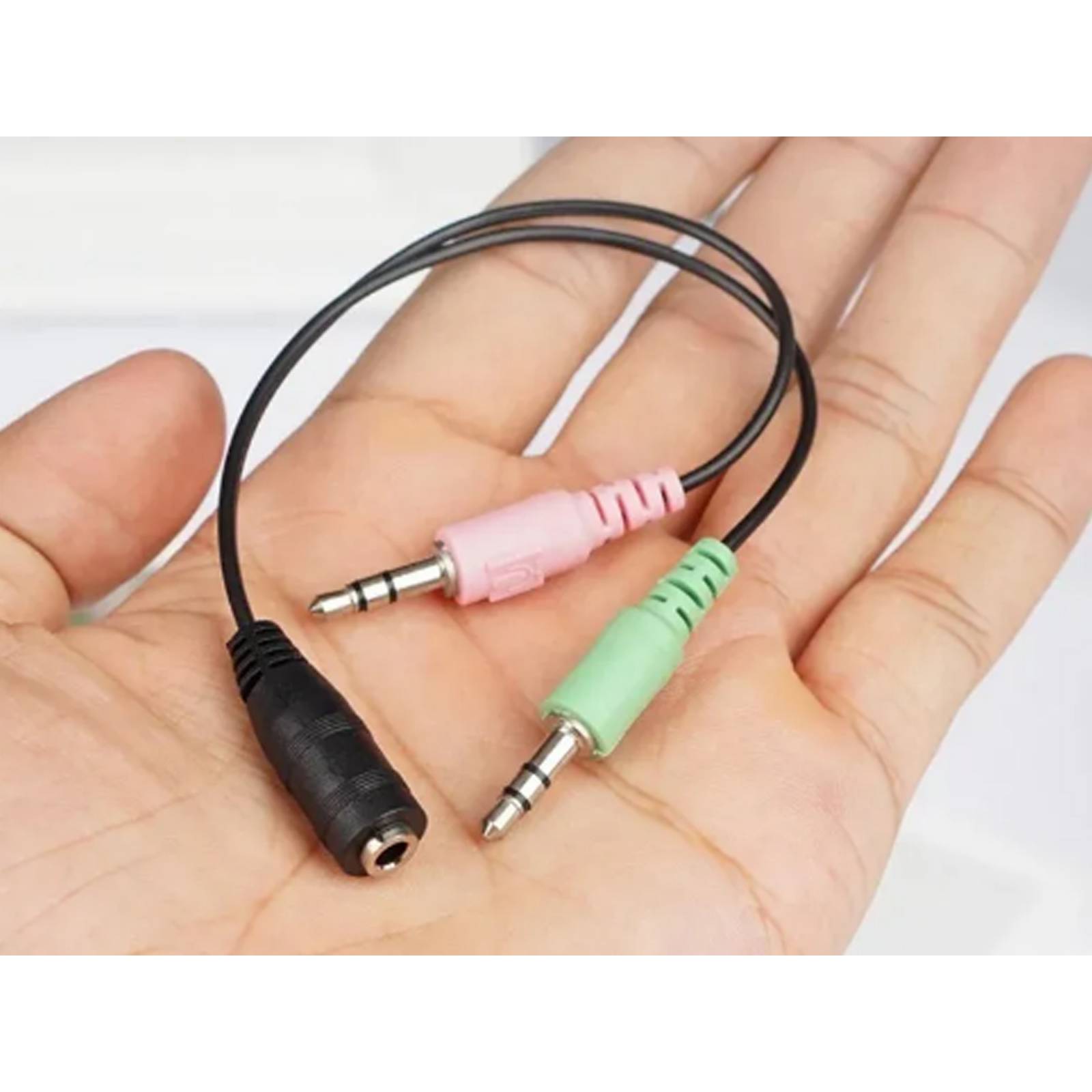 Adaptador Divisor Estereo Auxiliar 3.5mm Audifonos Microfono