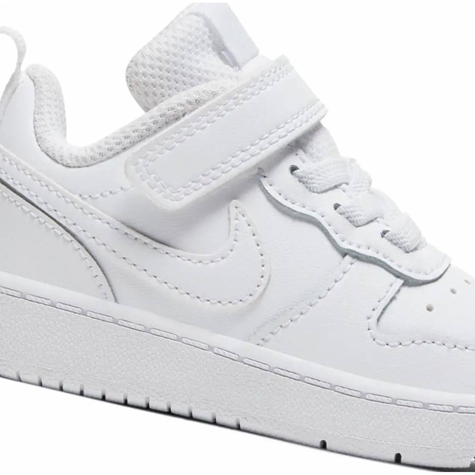 Choclo tenis casual urbano niño blanco Nike modelo 3100