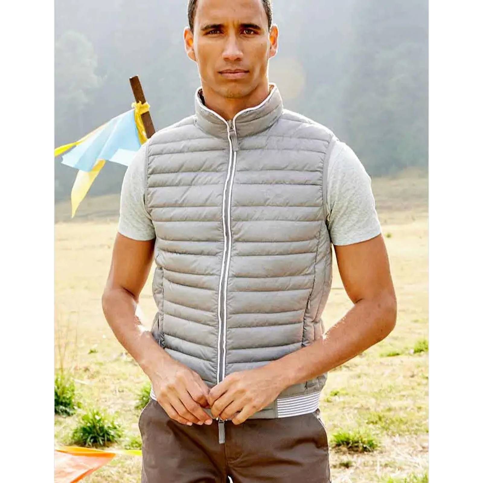 Chaleco abrigadora caballero gris D.e.e.p Selection modelo AX8N