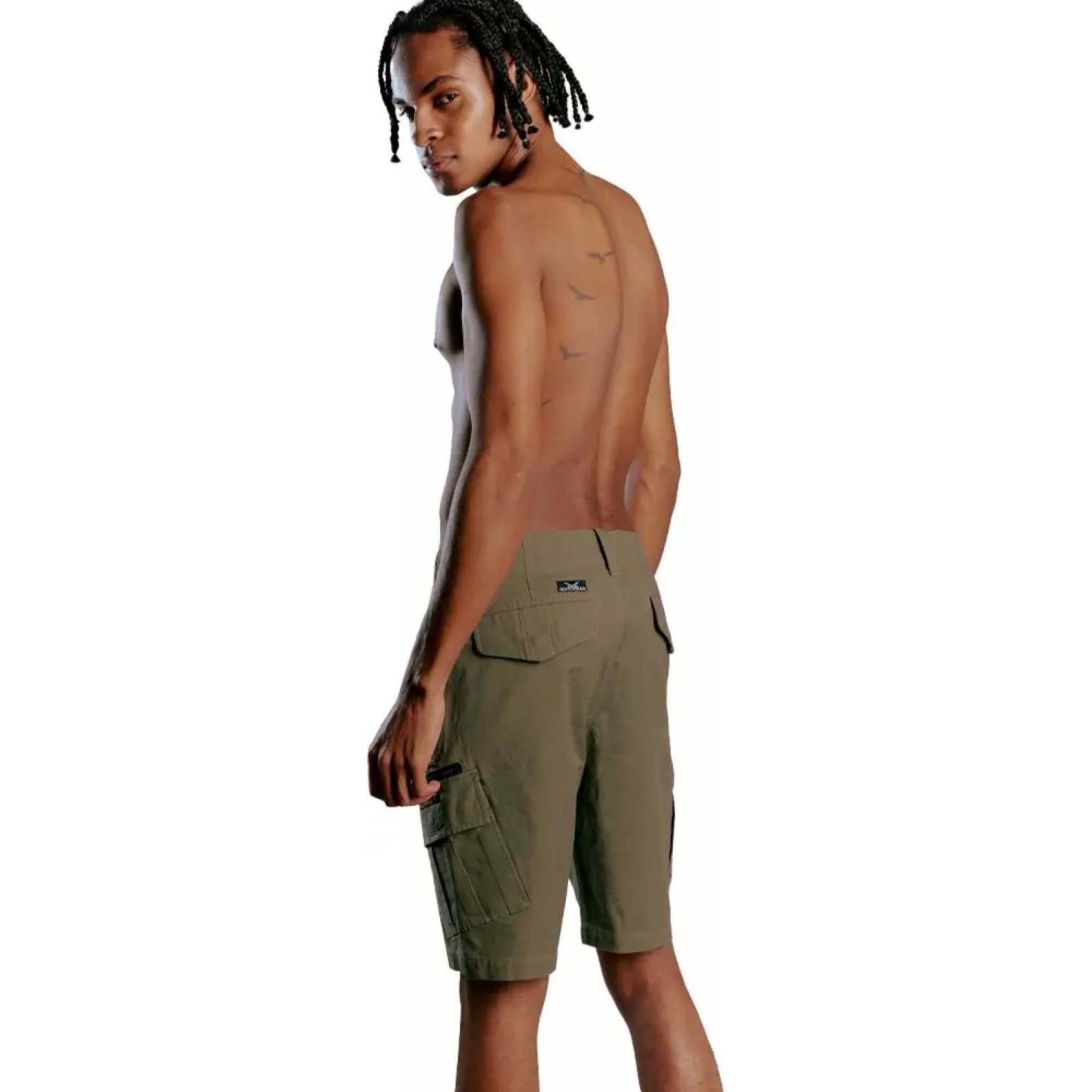 Bermuda/short casual caballero verde olivo Goodyear modelo 0420