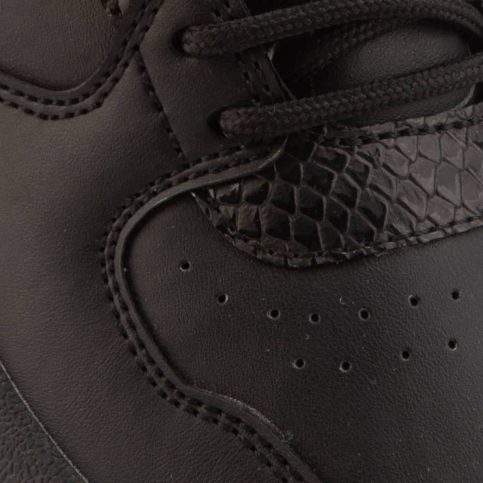 Bota tenis casual urbano dama negro Belinda Peregrin modelo 2402