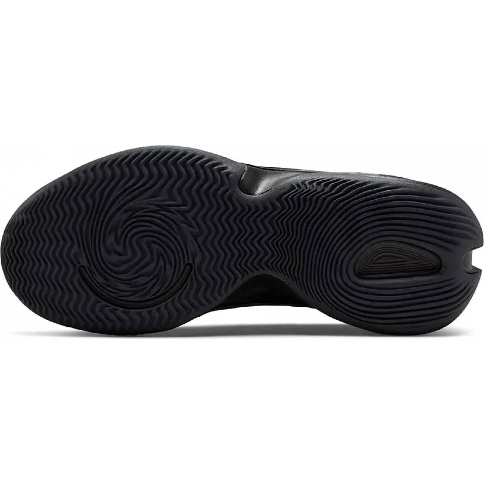 Tenis para basketball caballero negro Nike modelo 4001