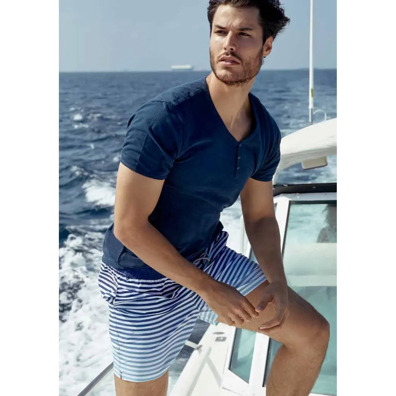 Playera casual caballero azul rey Kebo Raw modelo G999