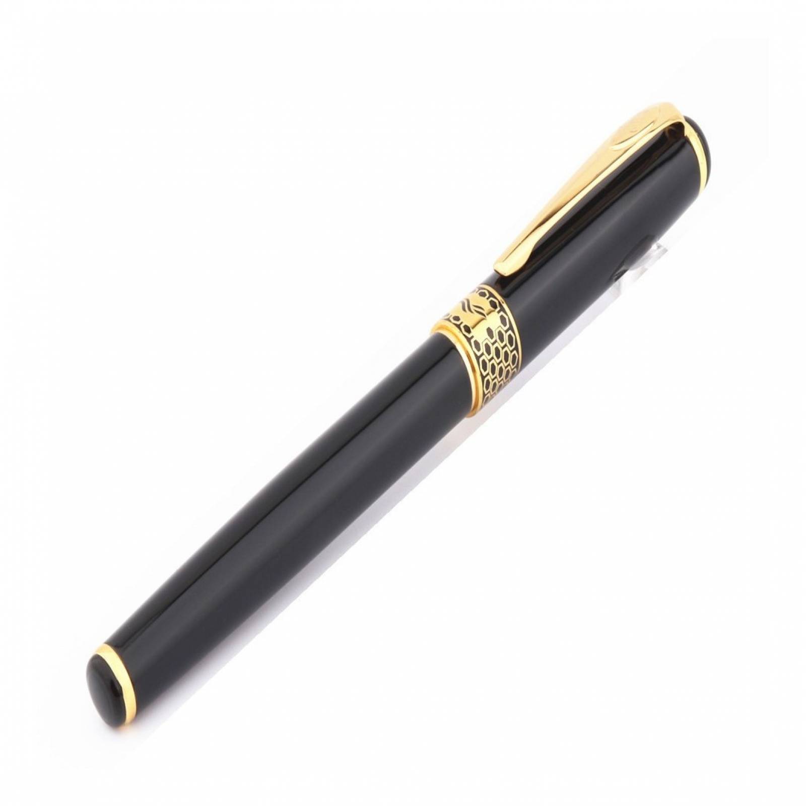 Pluma Fuente Marca Baoer Modelo 68 Negra Con Dorado
