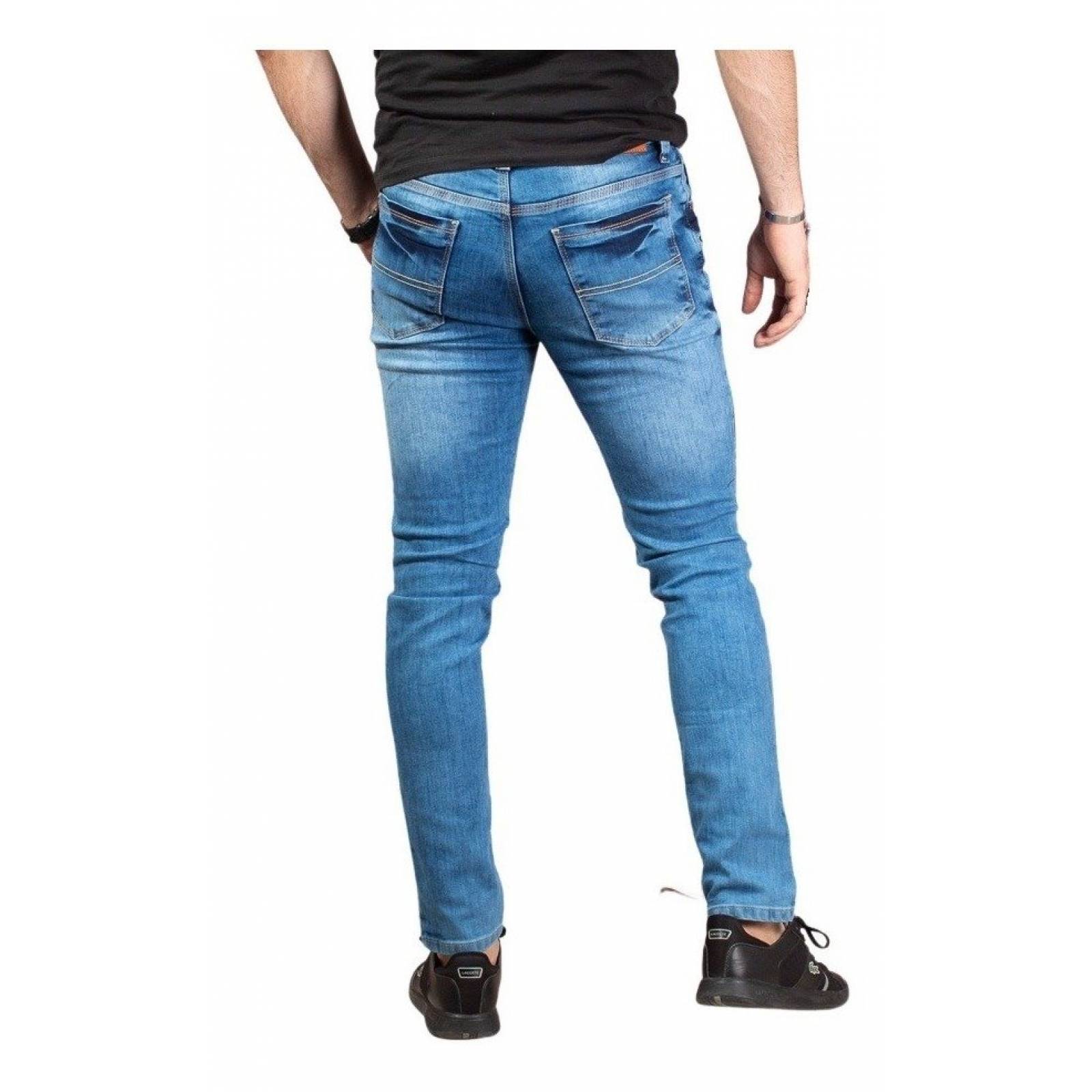 Pantalón Mezclilla Deslavado Roto Azul Claro Slim Fit Hombre