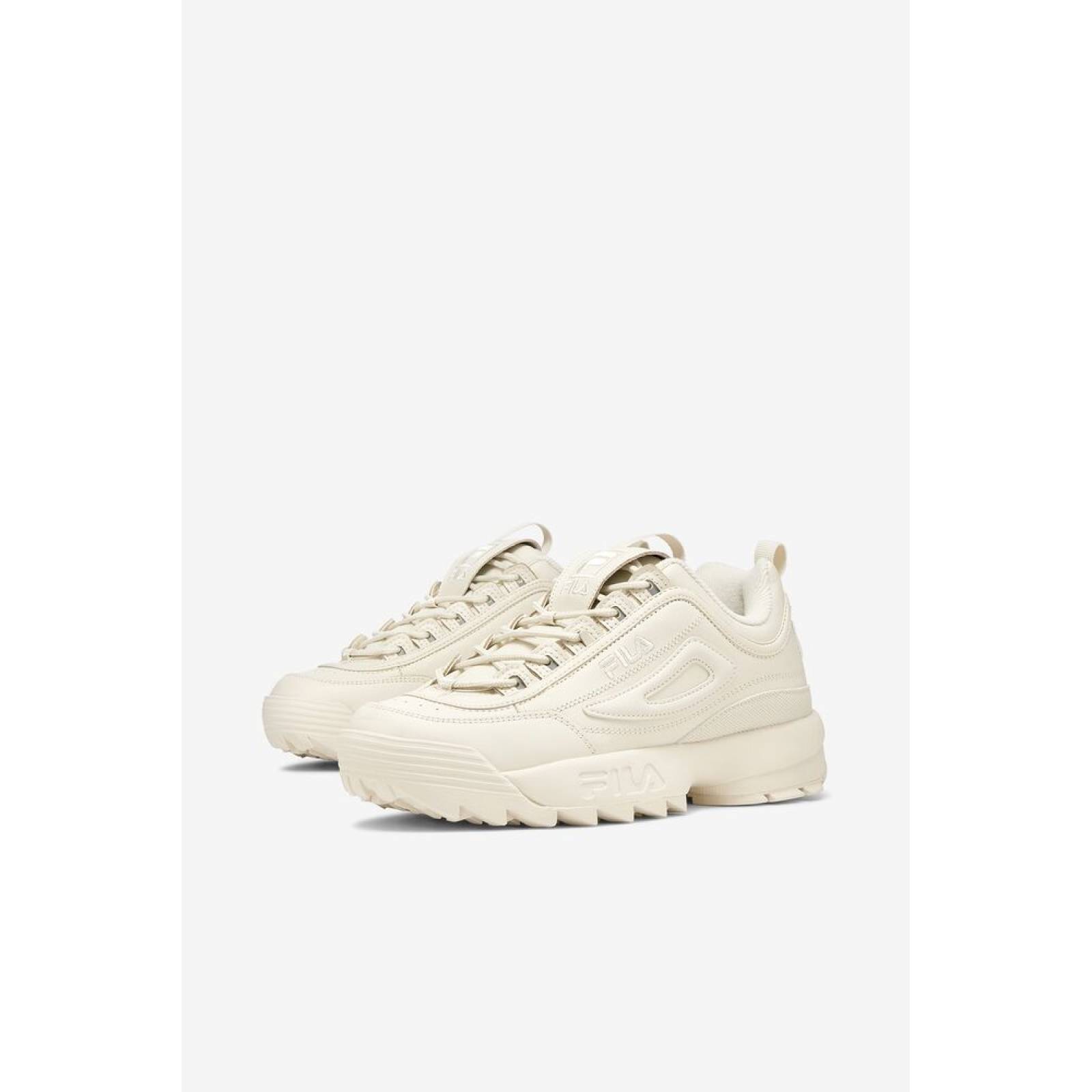 beige fila disruptor 2