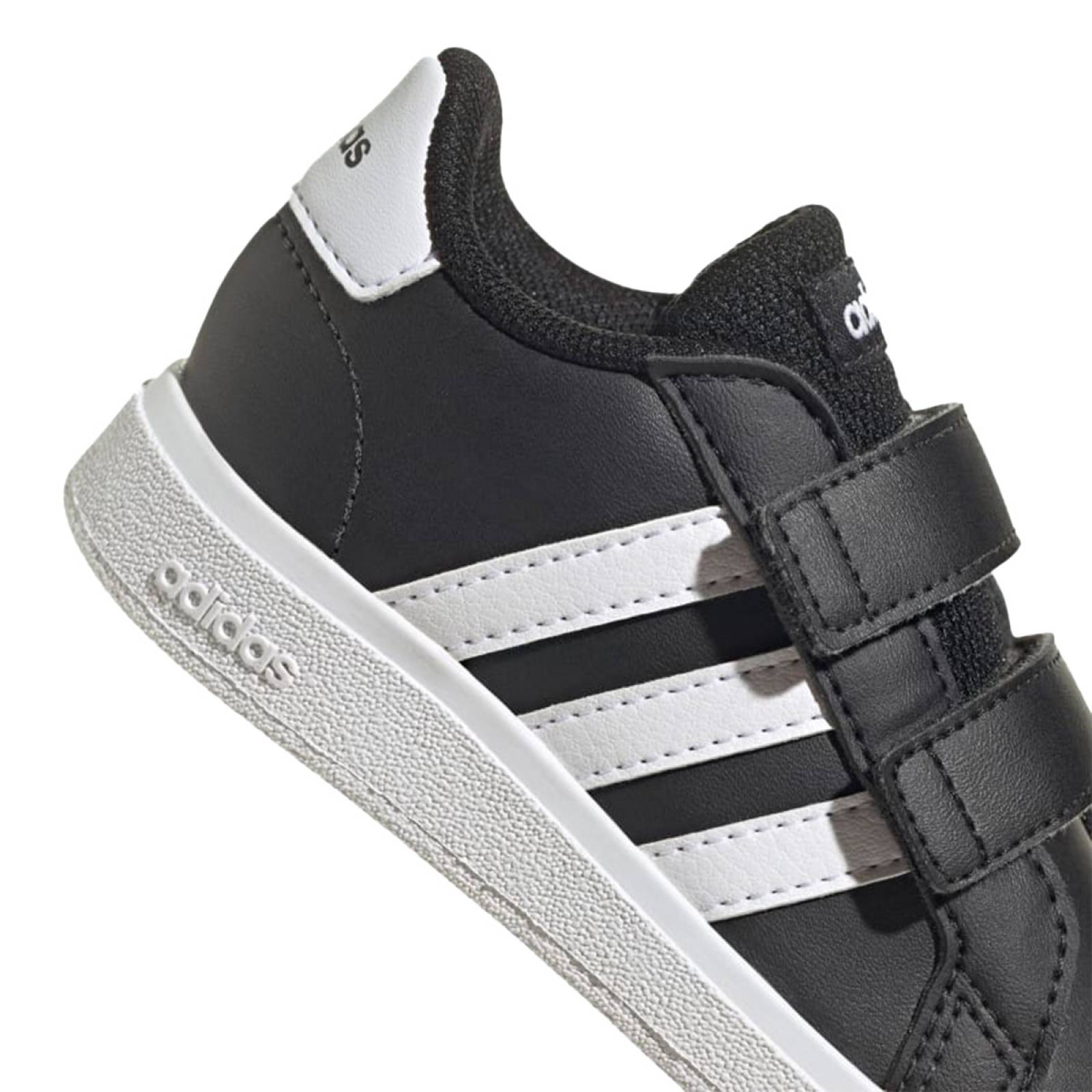 TENIS ADIDAS GRAND COURT 2.0 NEGRO/BLANCO COMODO LIGERO BEBE GW6523