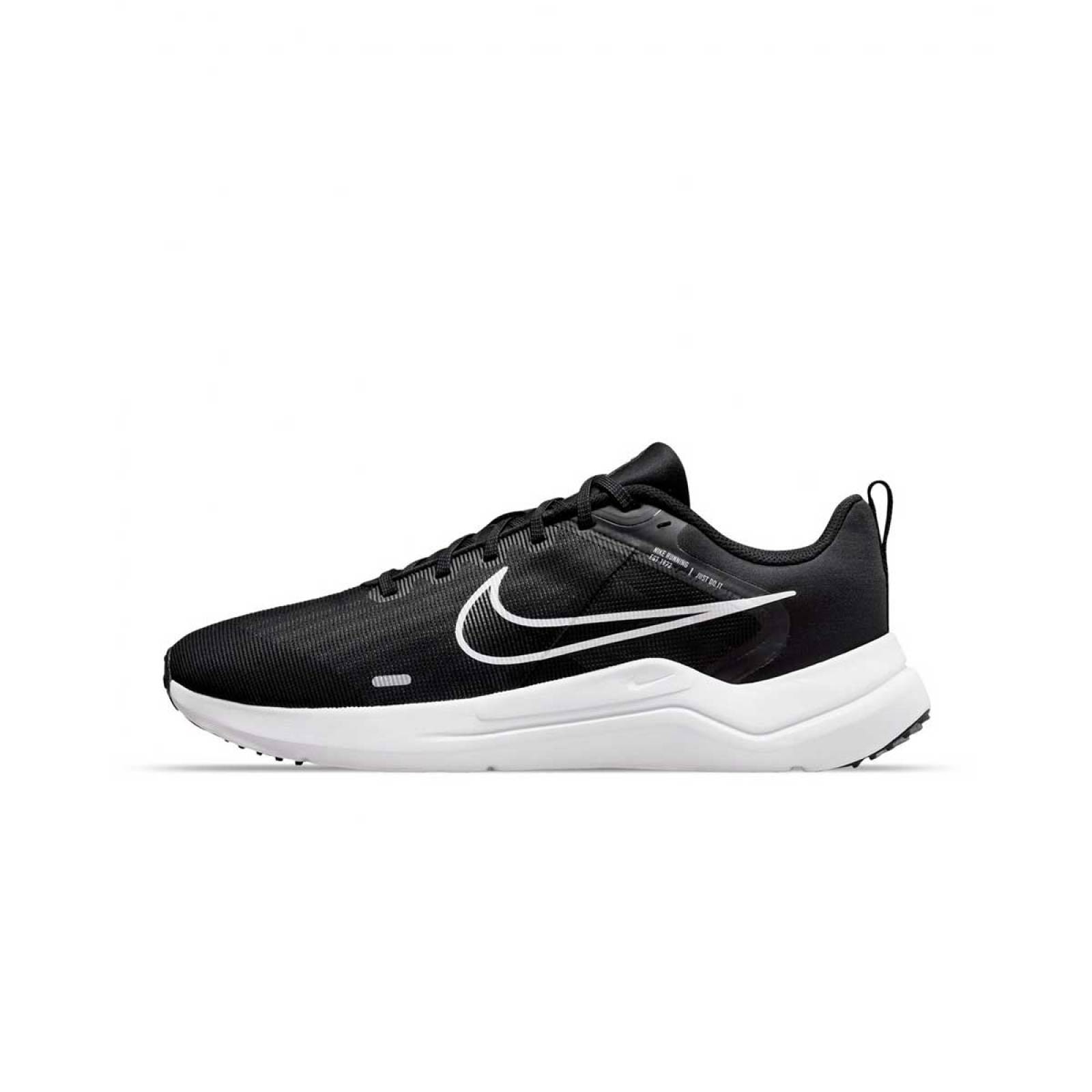 TENIS NIKE DOWNSHIFTER 12 NEGRO/BLANCO CORRER SPORT COMODO LIGERO CABALLERO DD9293-001