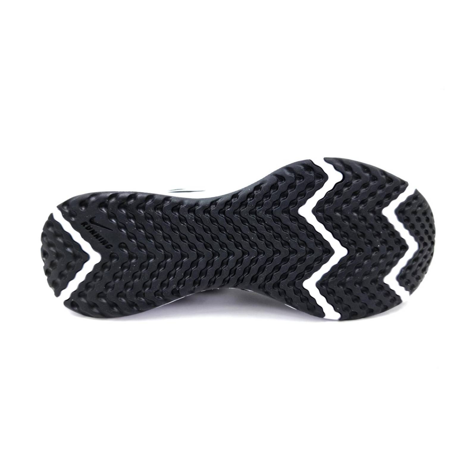 Tenis Nike Revolution 5 BQ3204002 Negro/Blanco-Hombre 
