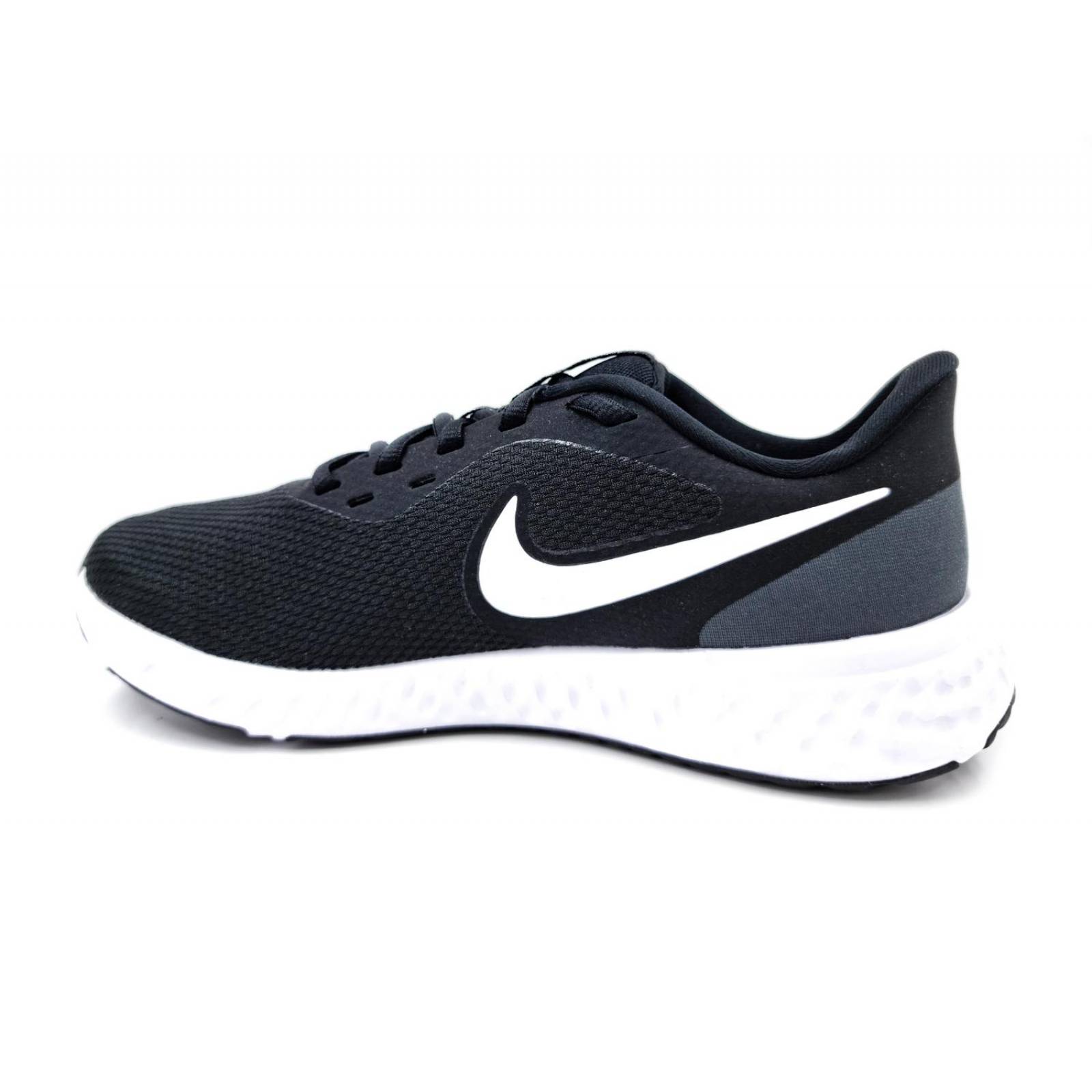 Tenis Nike Revolution 5 BQ3207002 Negro/Blanco-Mujer 