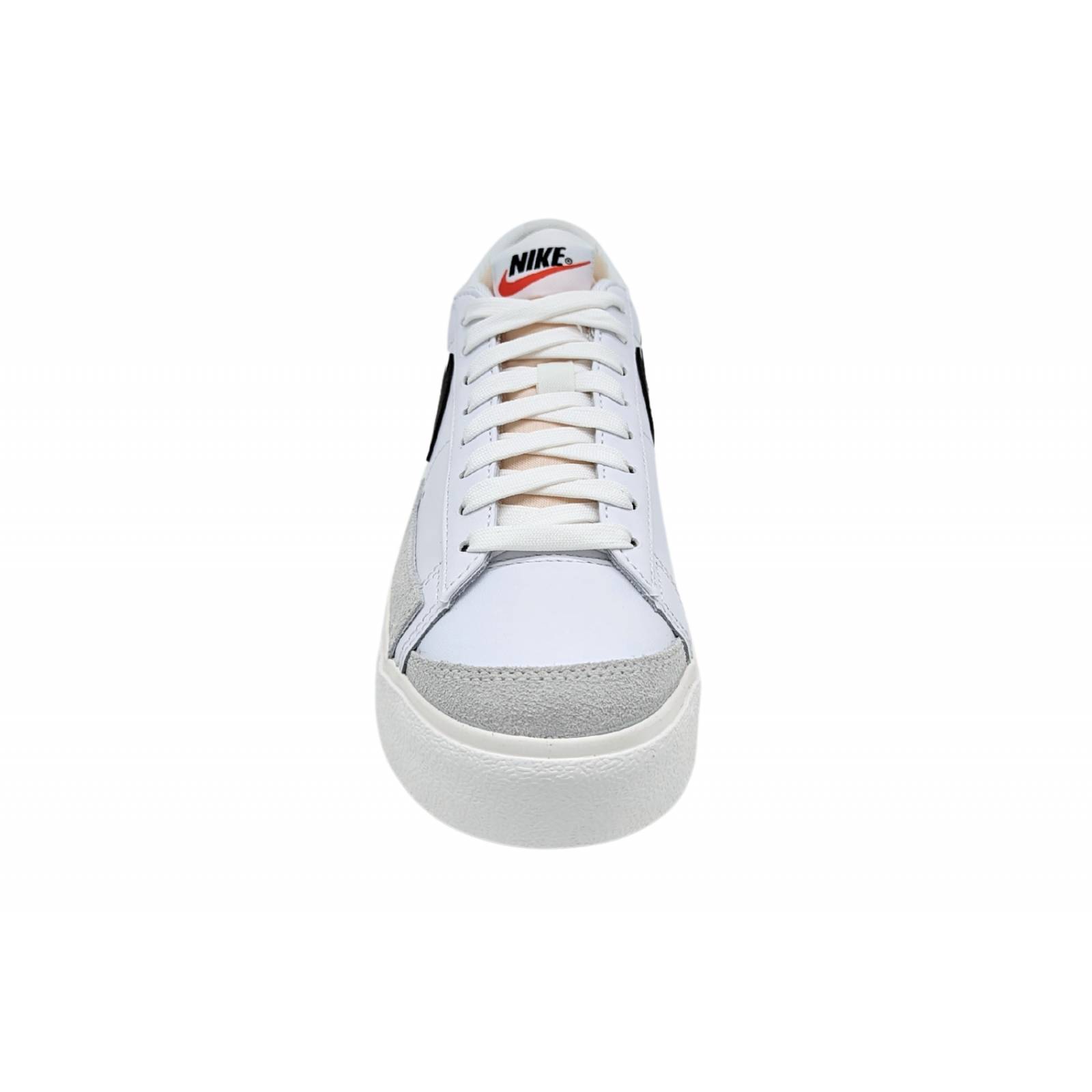 Tenis Nike Blazer Low Platform Blanco DJ0292 101 Para Mujer 