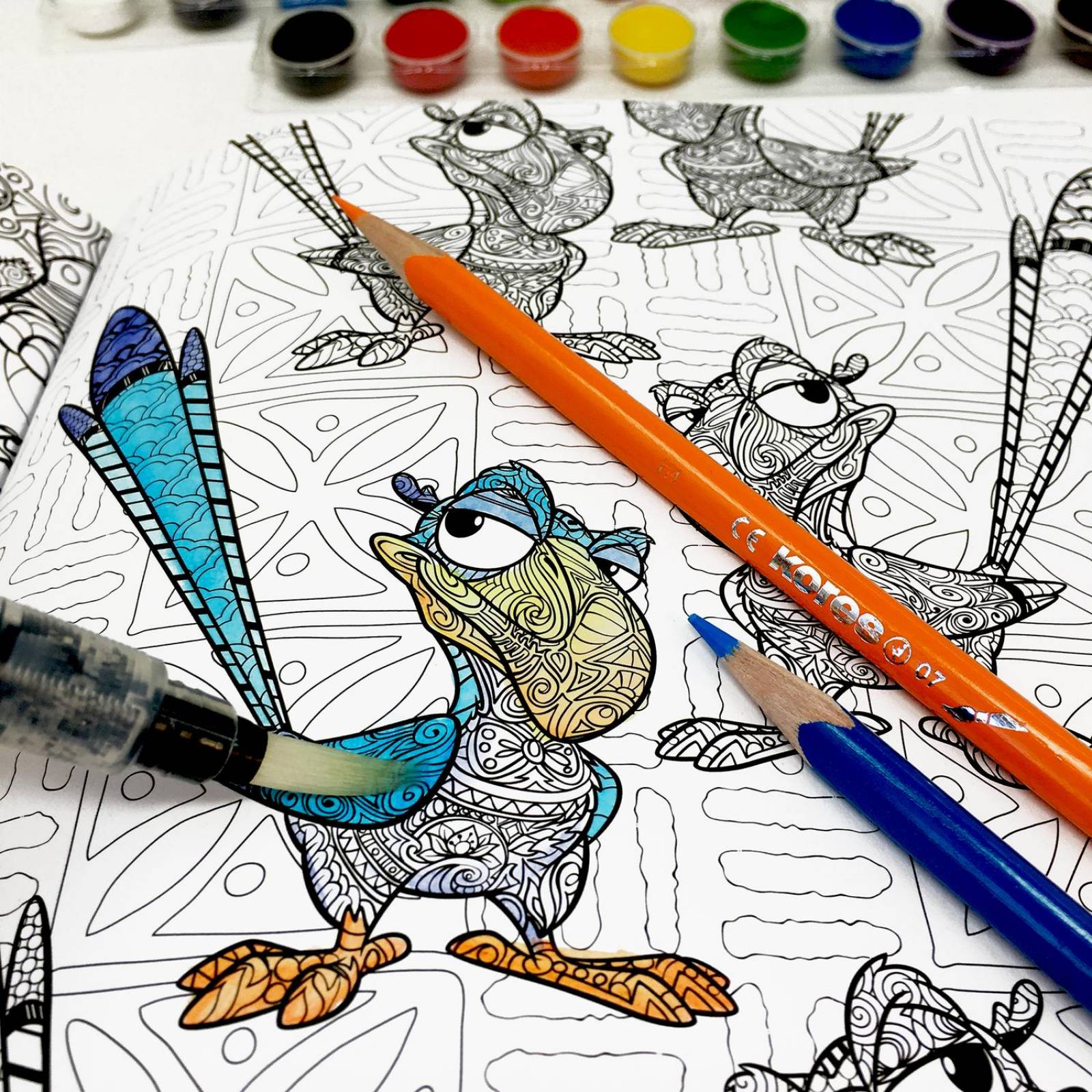 Libro Para Colorear Arte Antiestrés Amigos de Película, Lápices de color Acuarelables Y Acuarelas de 