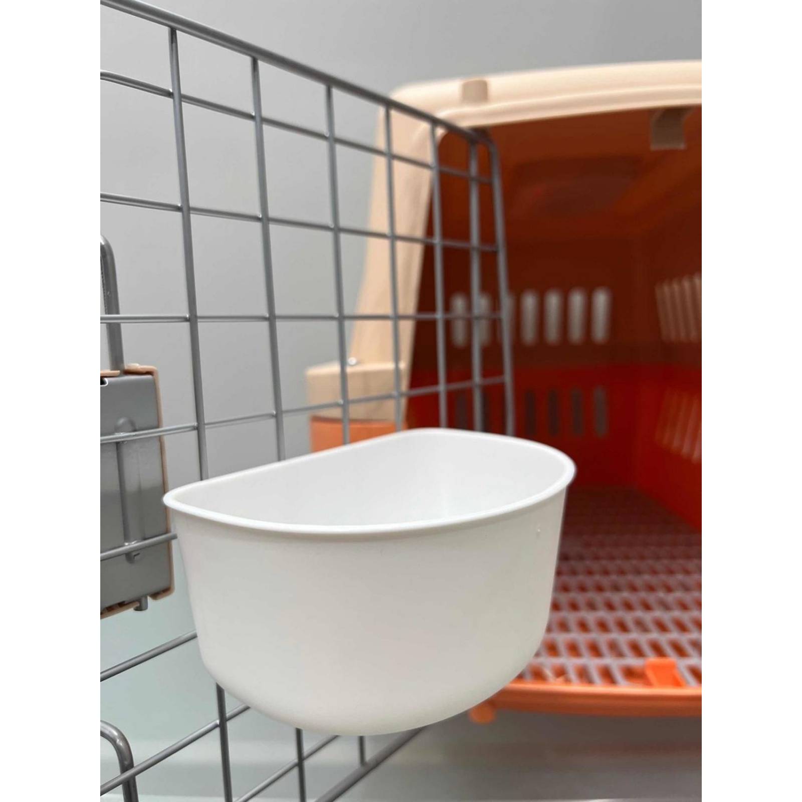 Transportadora Kennel Para Perros Y Gatos 58 X 37 X 37 Naranja Mediana