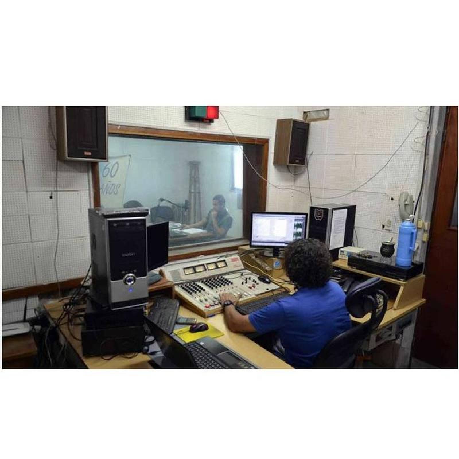 Aislante Acustico con Poliester, MXAKT-002-5, 0.85NCR, 1.21mx3.80m, 2"Espesor,Inflamabilidad 82C, Panel, AcustikTwo