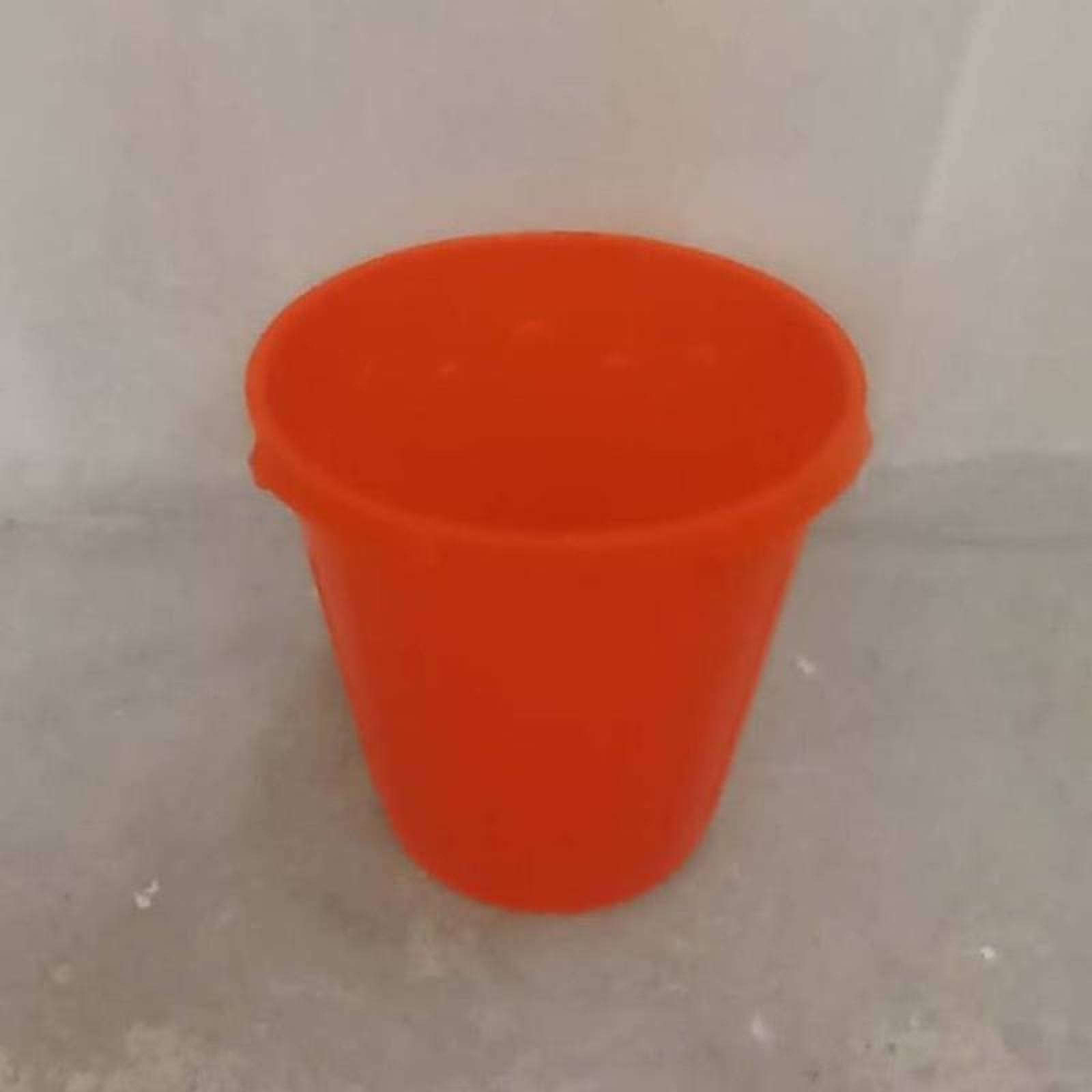 Bote para Basura para el Jardín MXRGY-001-5 1 Pza 7,5lts Polietileno Color Naranja Tapa Negra, RecyOrange