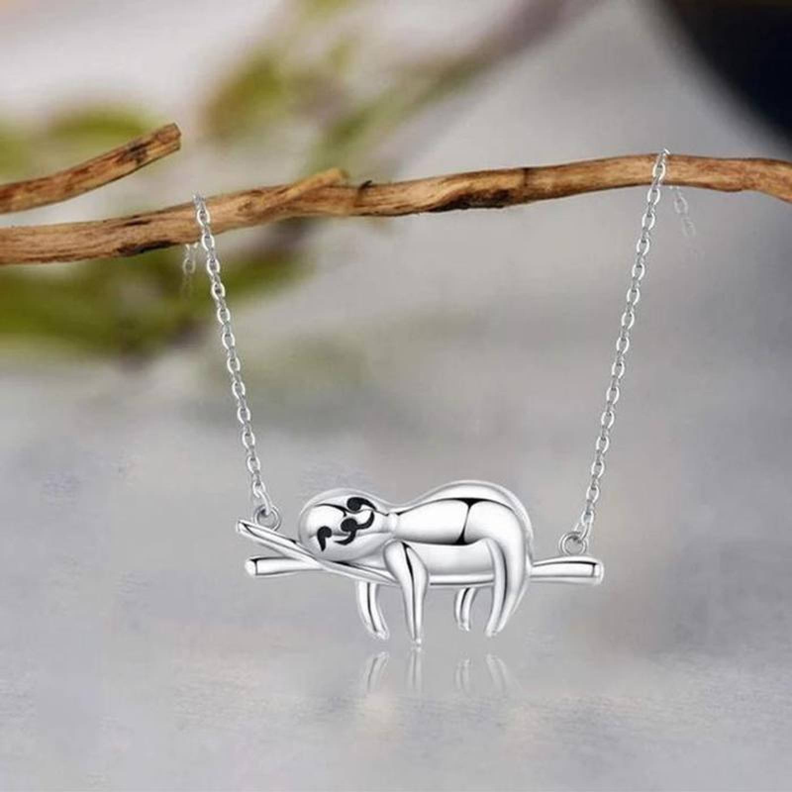 Collar de Oso Perezoso MXYSV-001-1 1 Pza Collar Oso PerezosoRama Gris Metal, SlothyNeck05