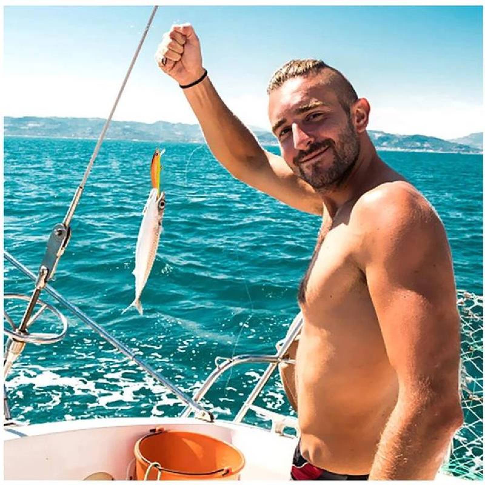 Gancho para Peces de Agua Salada MXFRN-004-2 4Pzas 9,7cm Color al Azar Anzuelo Plástico ABS, FishyRun