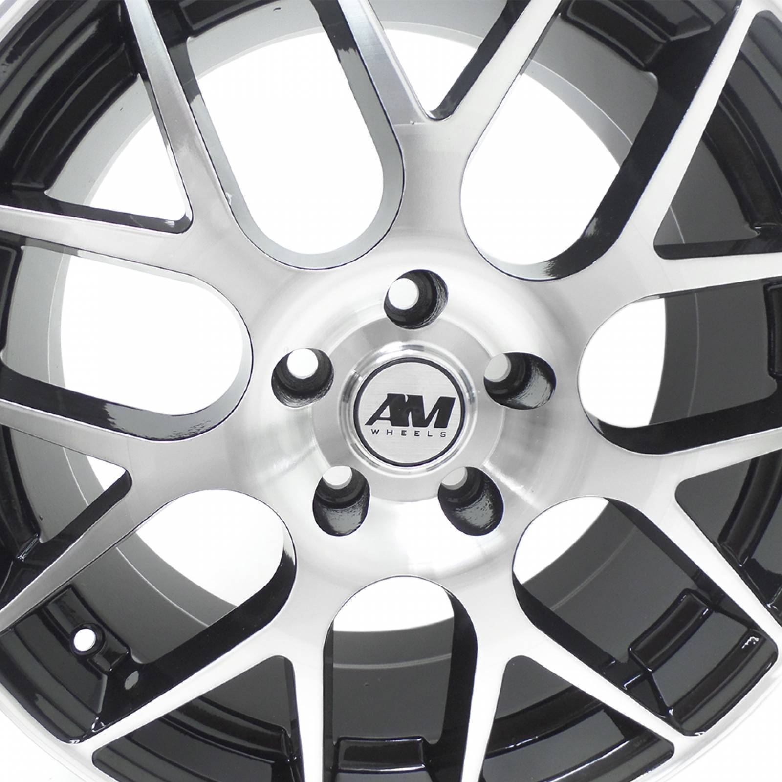 Rines 17 5/112  Bora Golf Jetta Caddy Passat Tiguan Combi