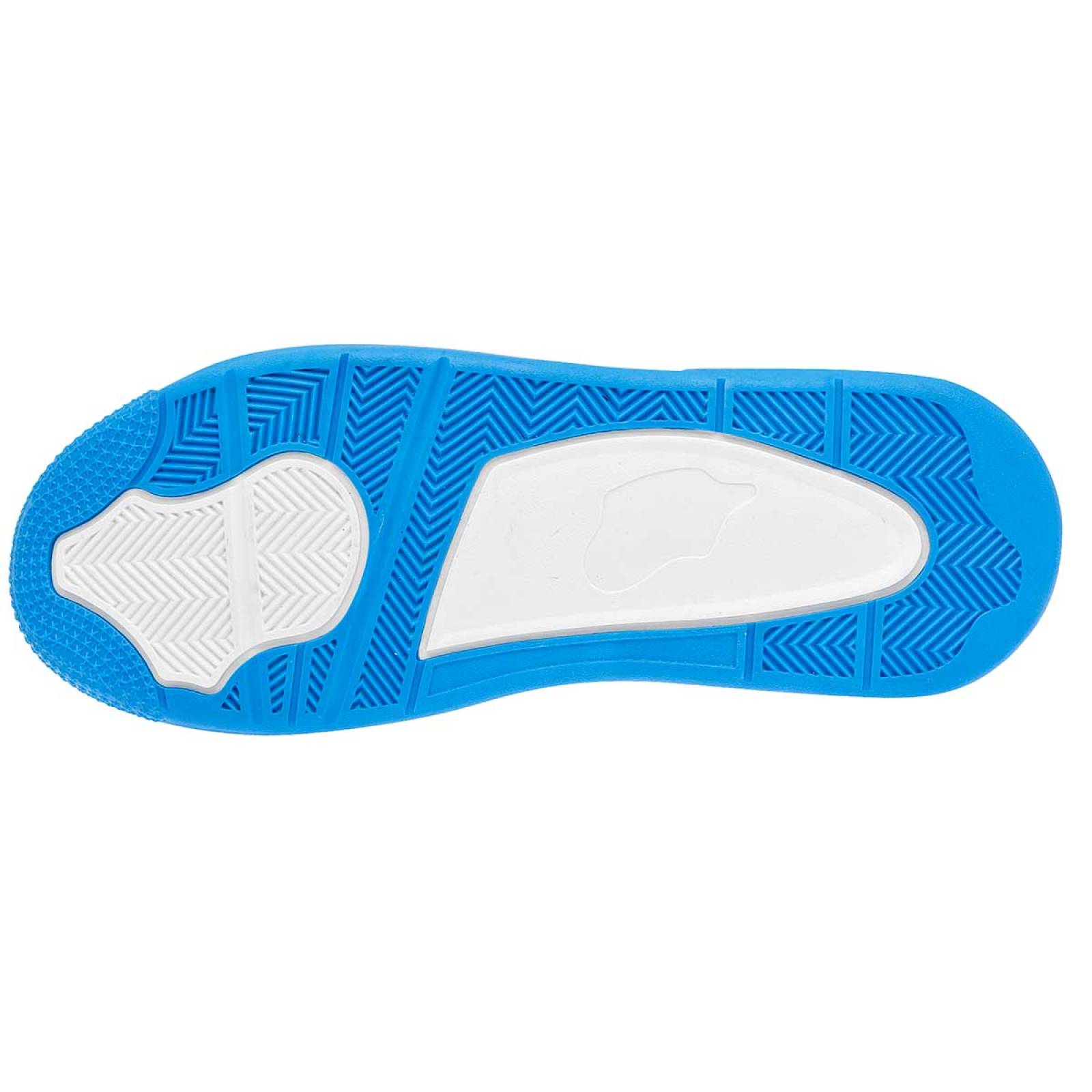 Tenis Zoomer 670 Negro 26 al 29 sin medios