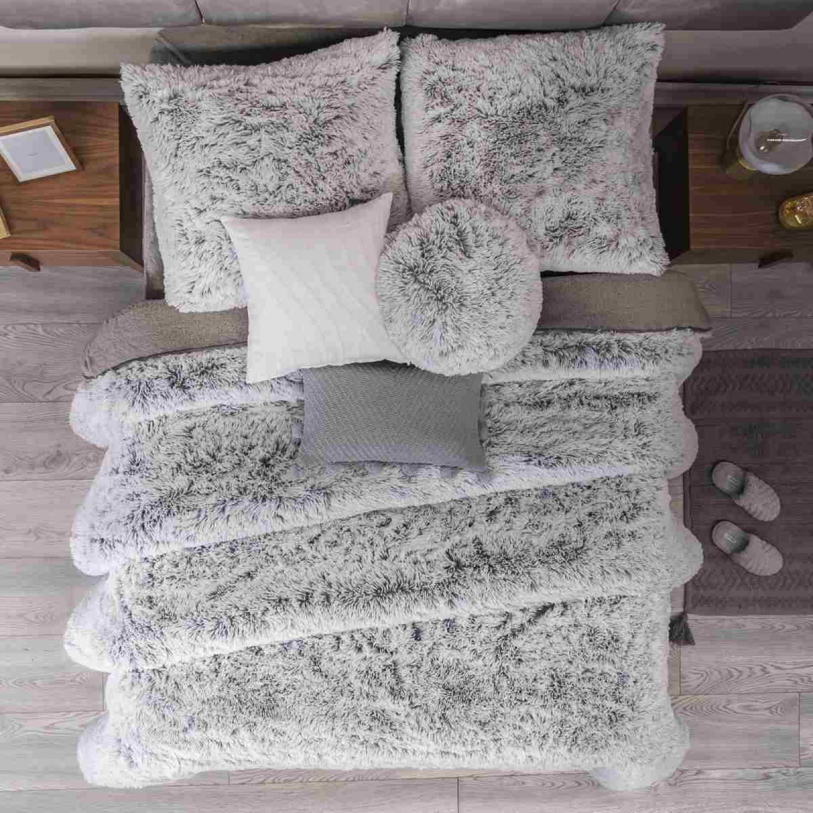 Cobertor king peludo blanco con negro