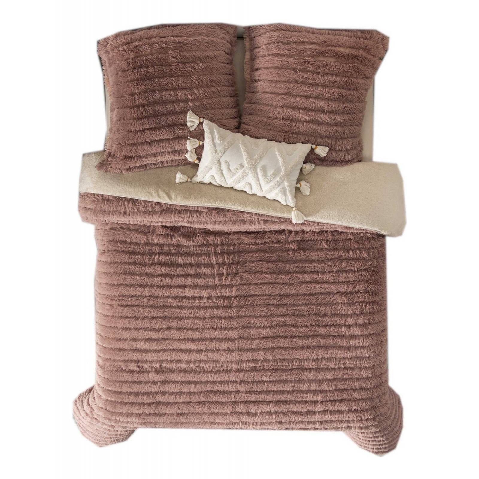 Cobertor king rosa peludo con relieve.