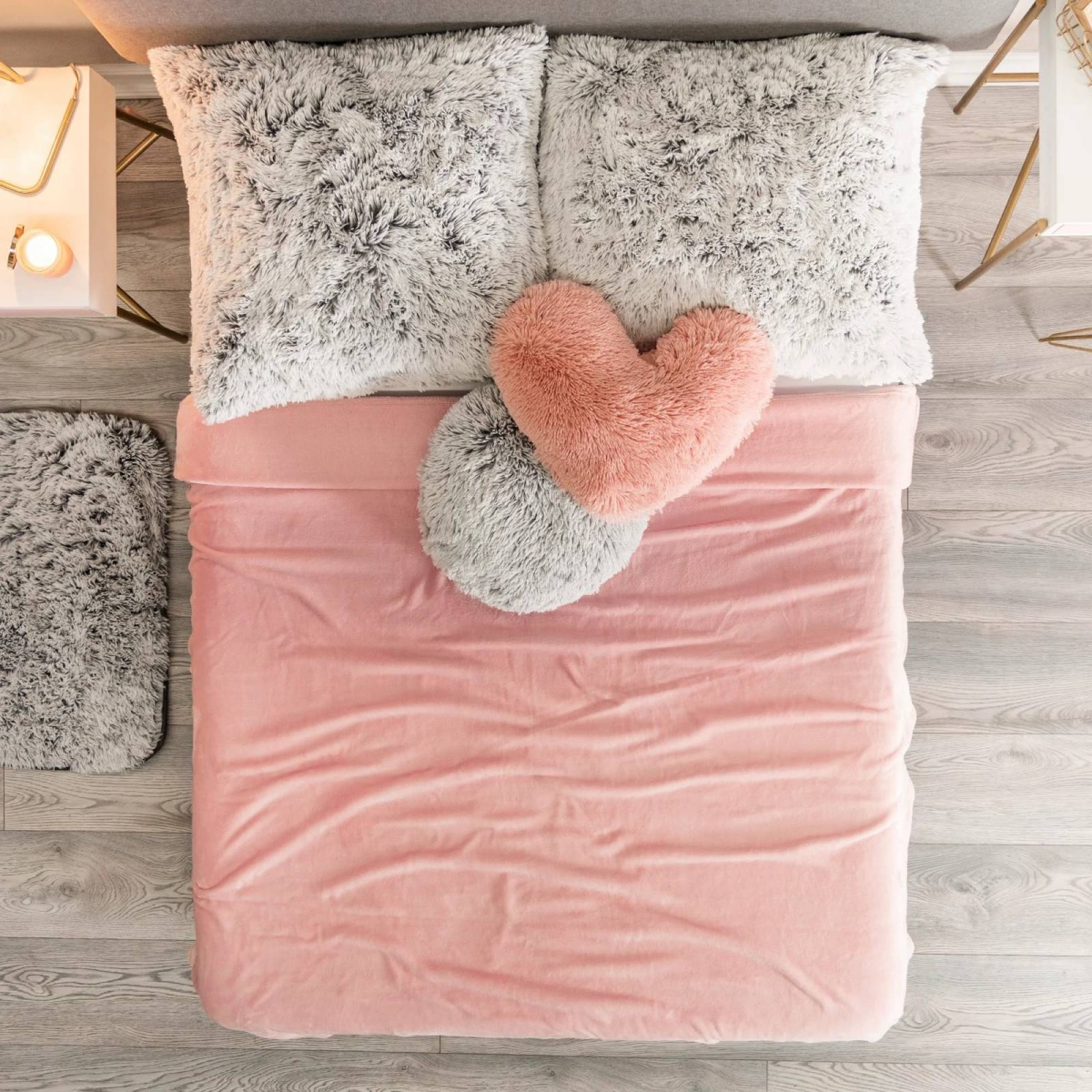 Frazada rosa. Cobertor ligero