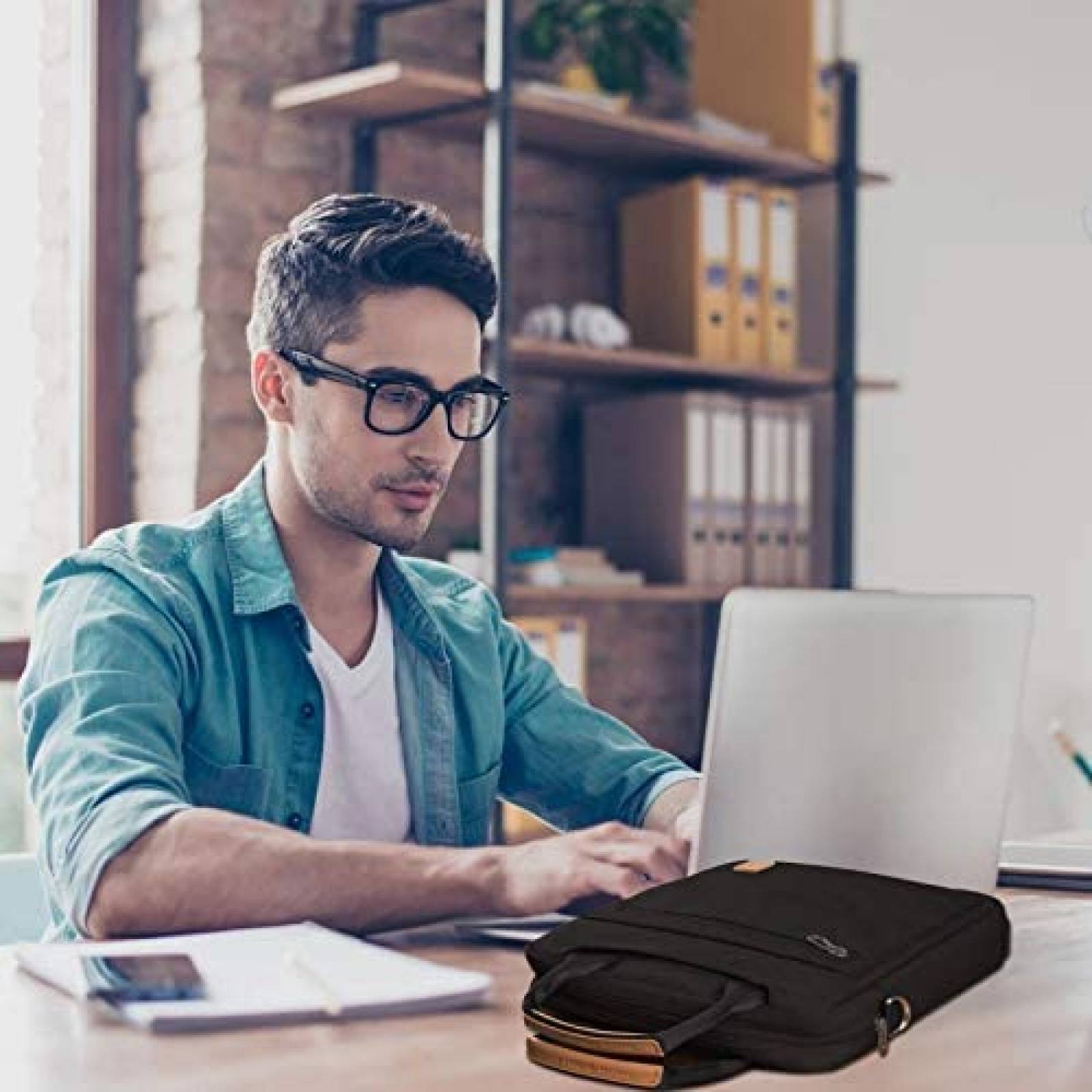 Maletin Teastar WIWU 11.4"x8.5"x1.9" Impermeable -Negro