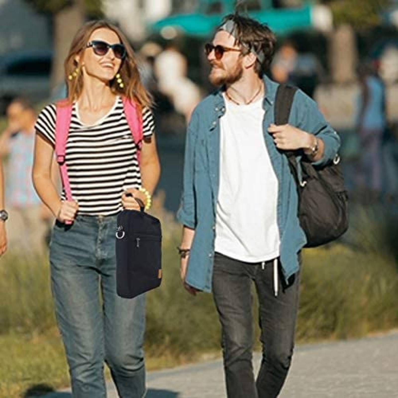 Maletin Teastar WIWU 11.4"x8.5"x1.9" Impermeable -Negro