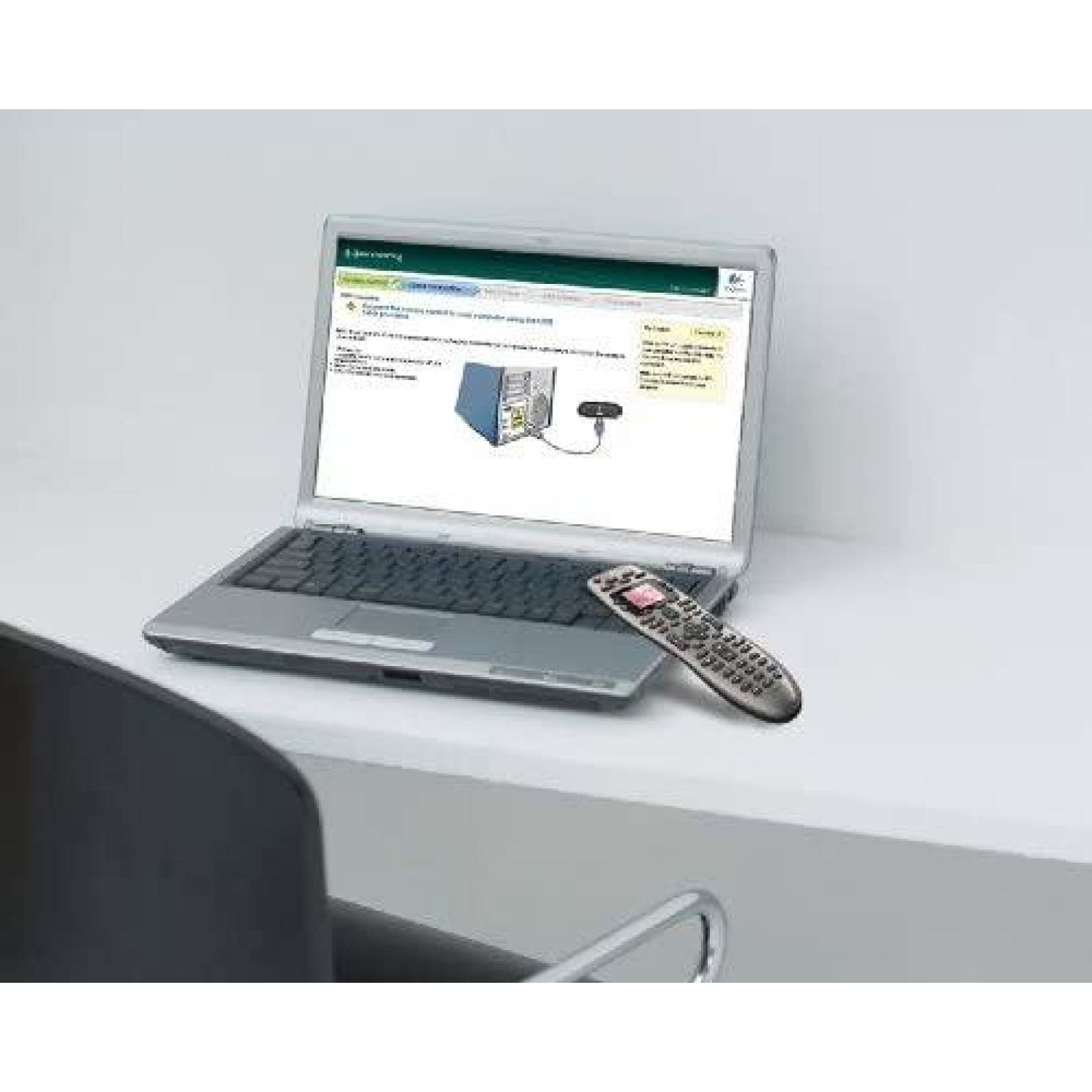 Control Remoto Logitech Harmony 650 Television -Plateado