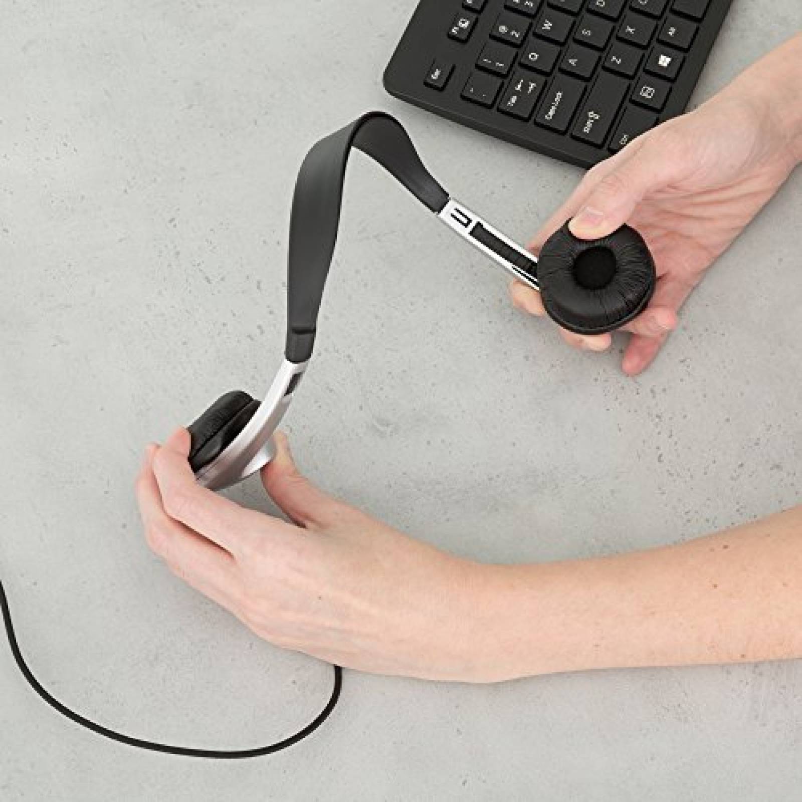 Auriculares Egghead Escolares Con cable plastico -Negro