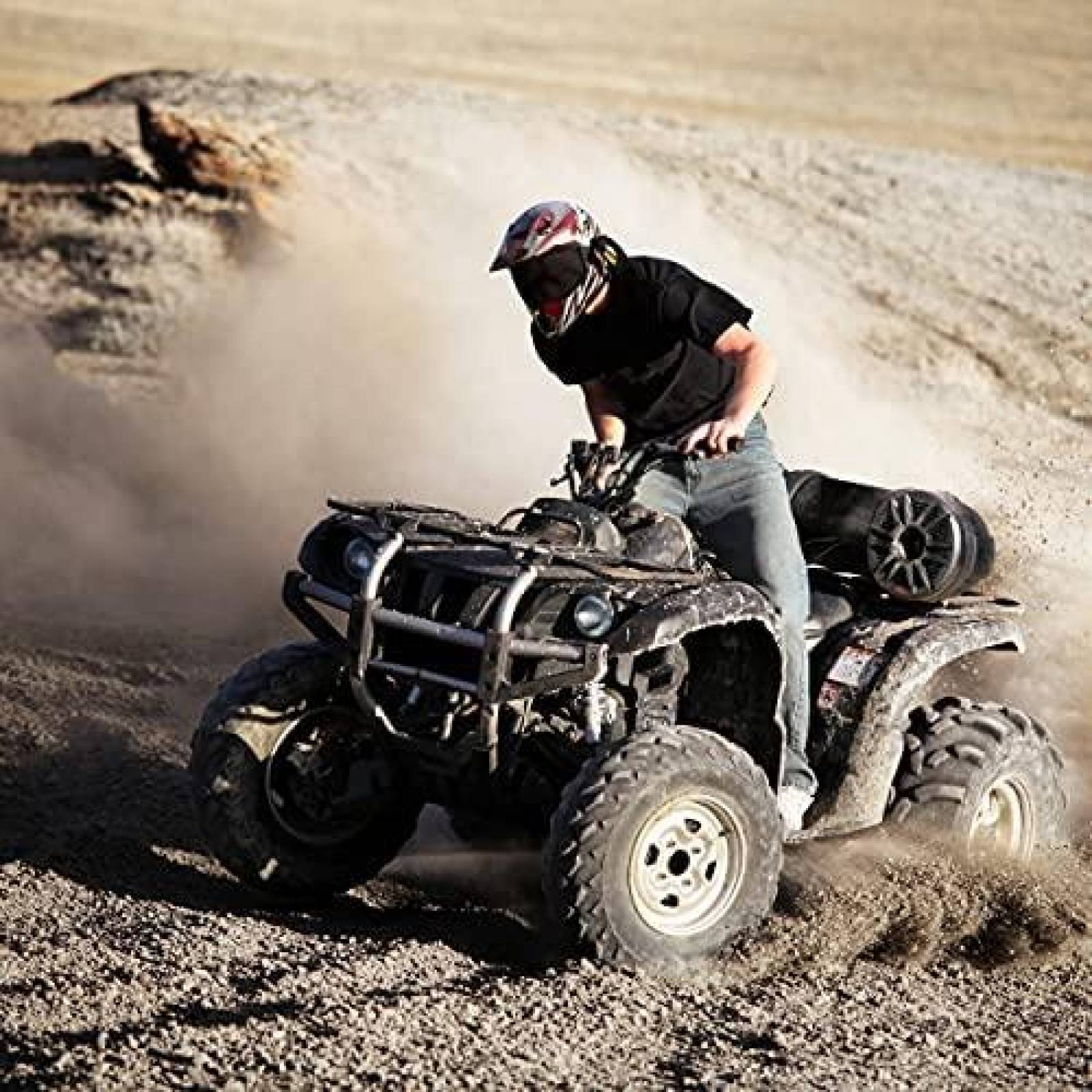 Bocina BOSS Audio Systems A Prueba de Agua Bluetooth -Negro