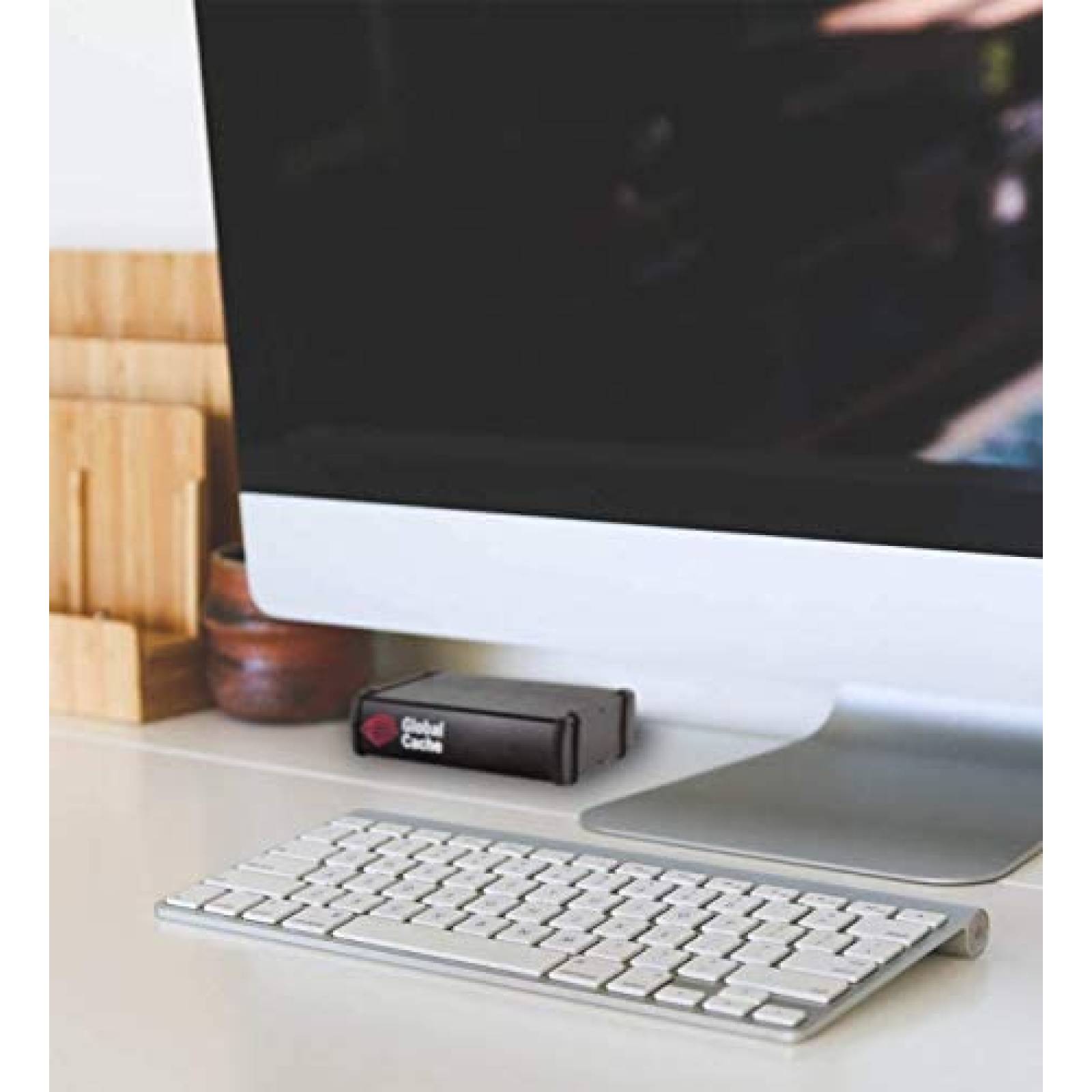 Convertidor Global Cache IP2CC iTach Hasta Tres Dispositivos