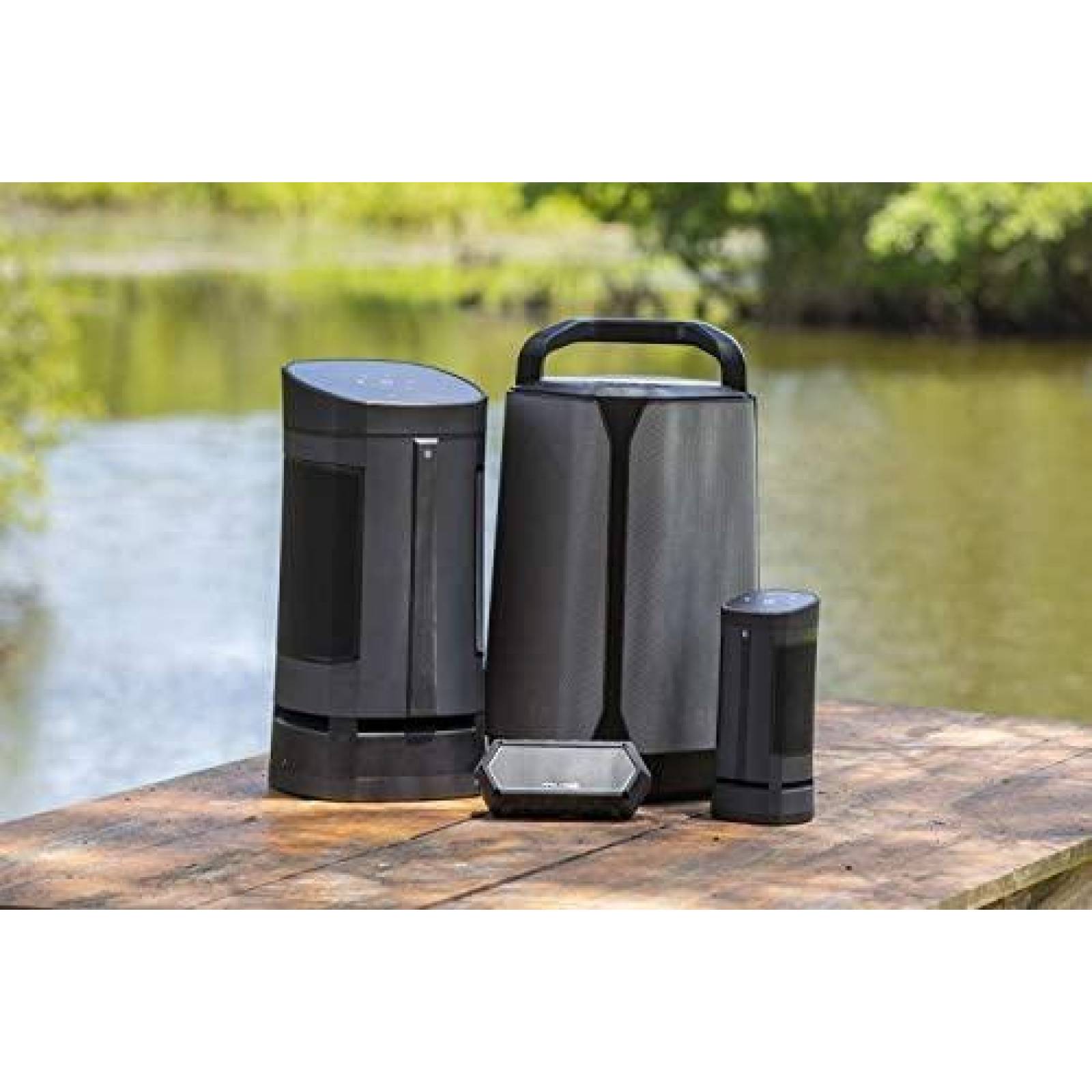 Bocina Bluetooth Portatil Soundcast VG5 Resistente al Agua