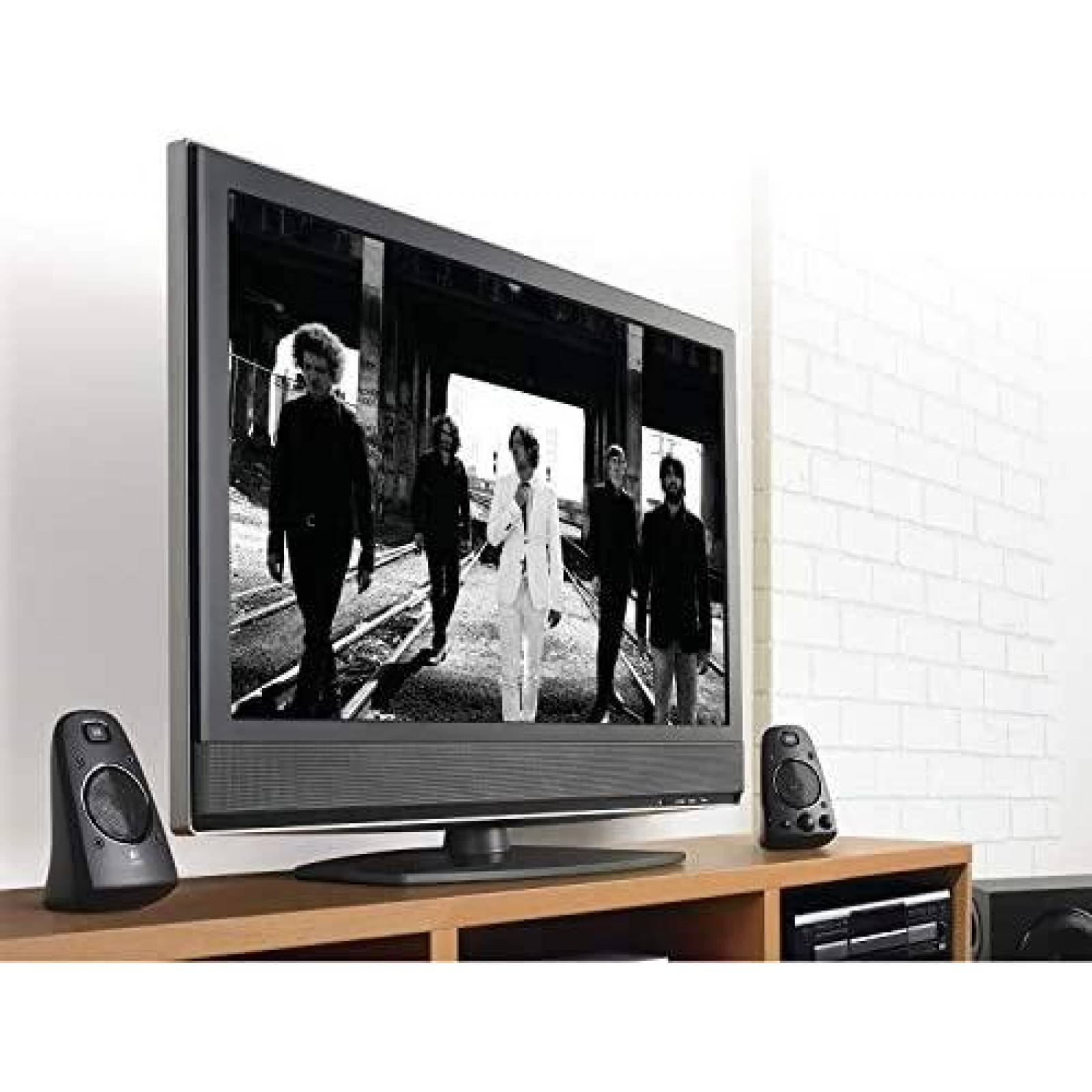 Sistema de Bocinas Logitech Z623 400W Analogo -Negro