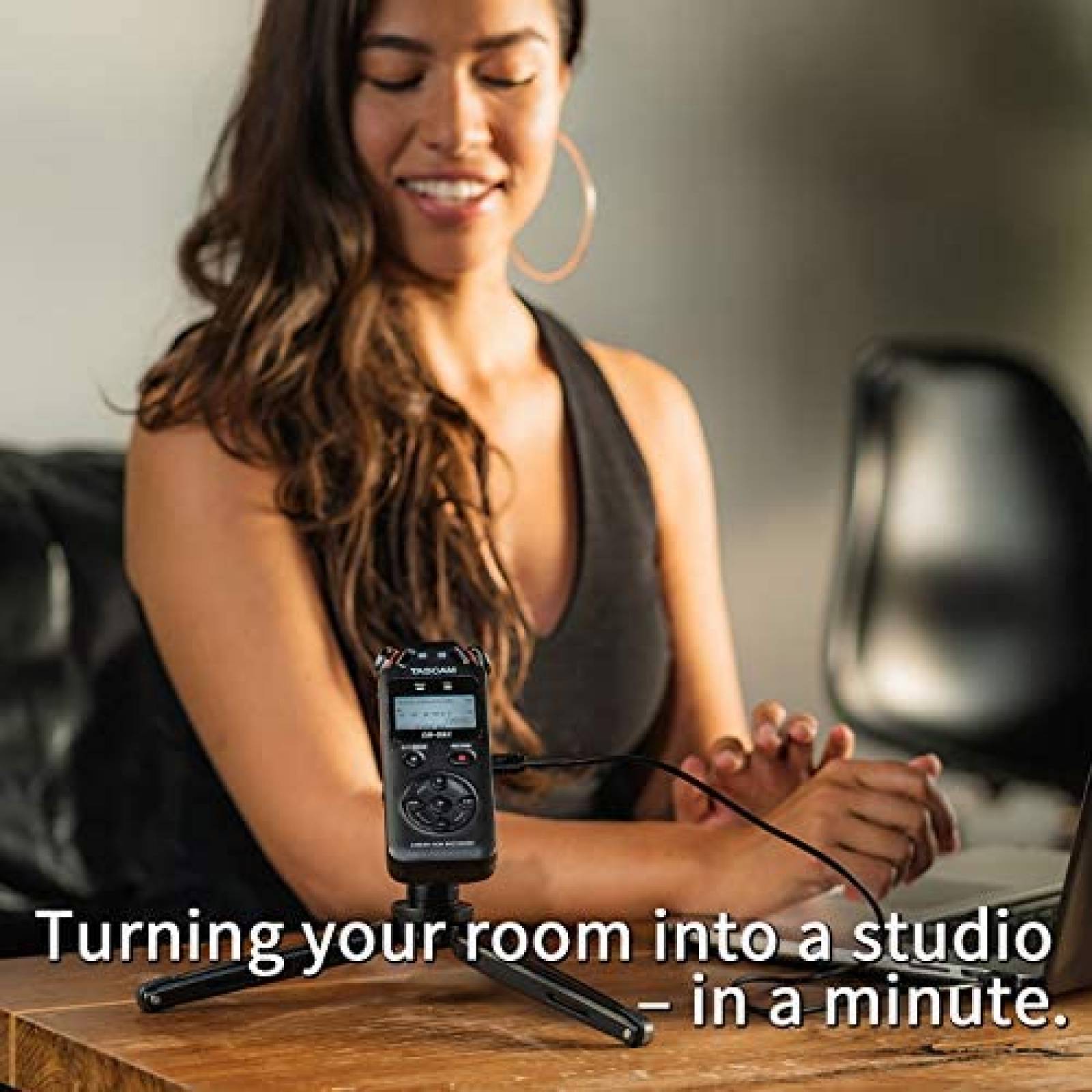 Grabadora Tascam DR-05X Digital Portatil Estereo -Negro