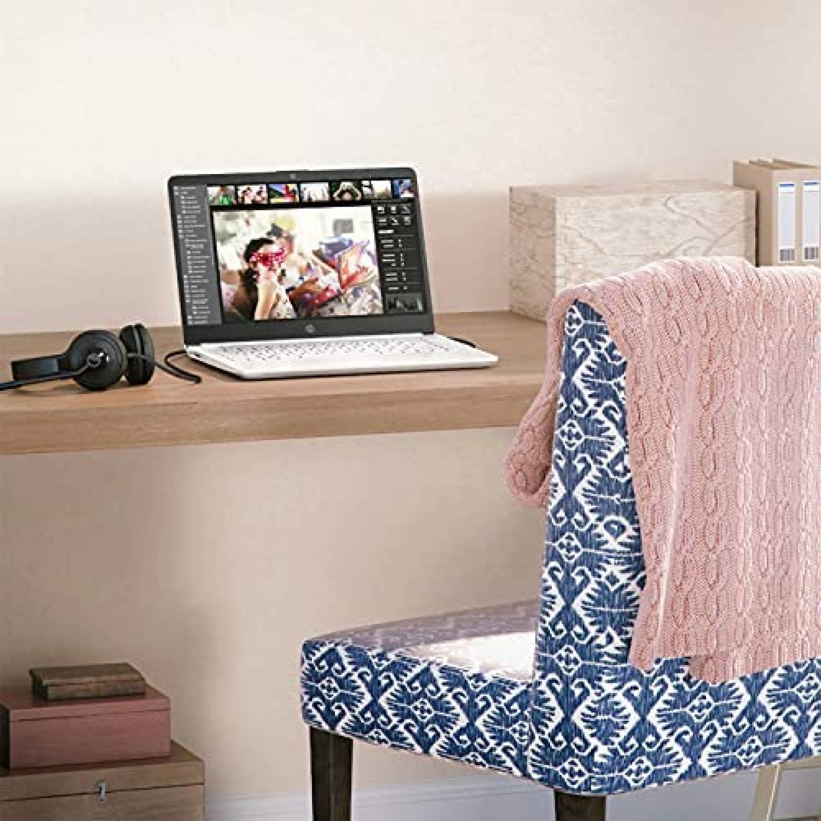 Laptop HP 14" Intel Dual-Core 8GB 64GB Windows 10 - Blanco