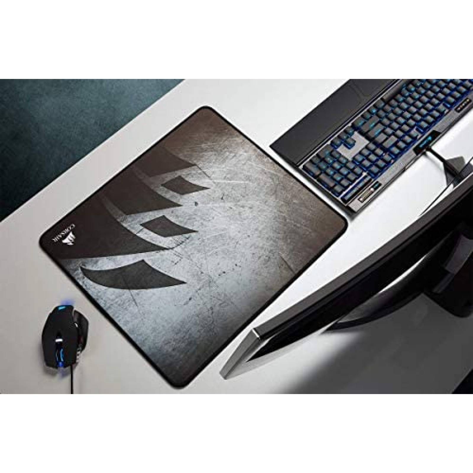 Mousepad Corsair MM350 Gamer Durable Cuadrado -Negro