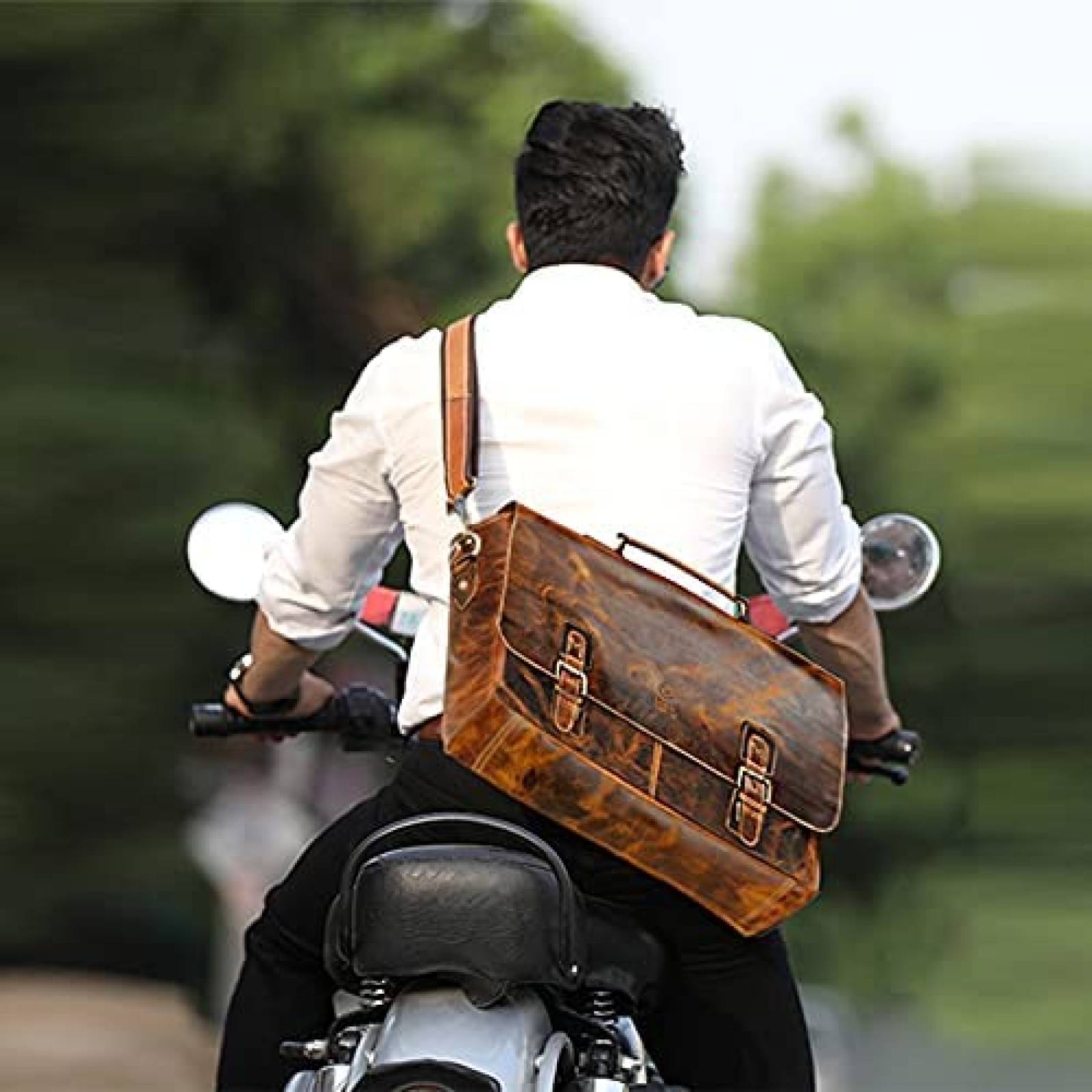 Maletin Rustic Town para Laptop de 15.6'' de Piel -Cafe