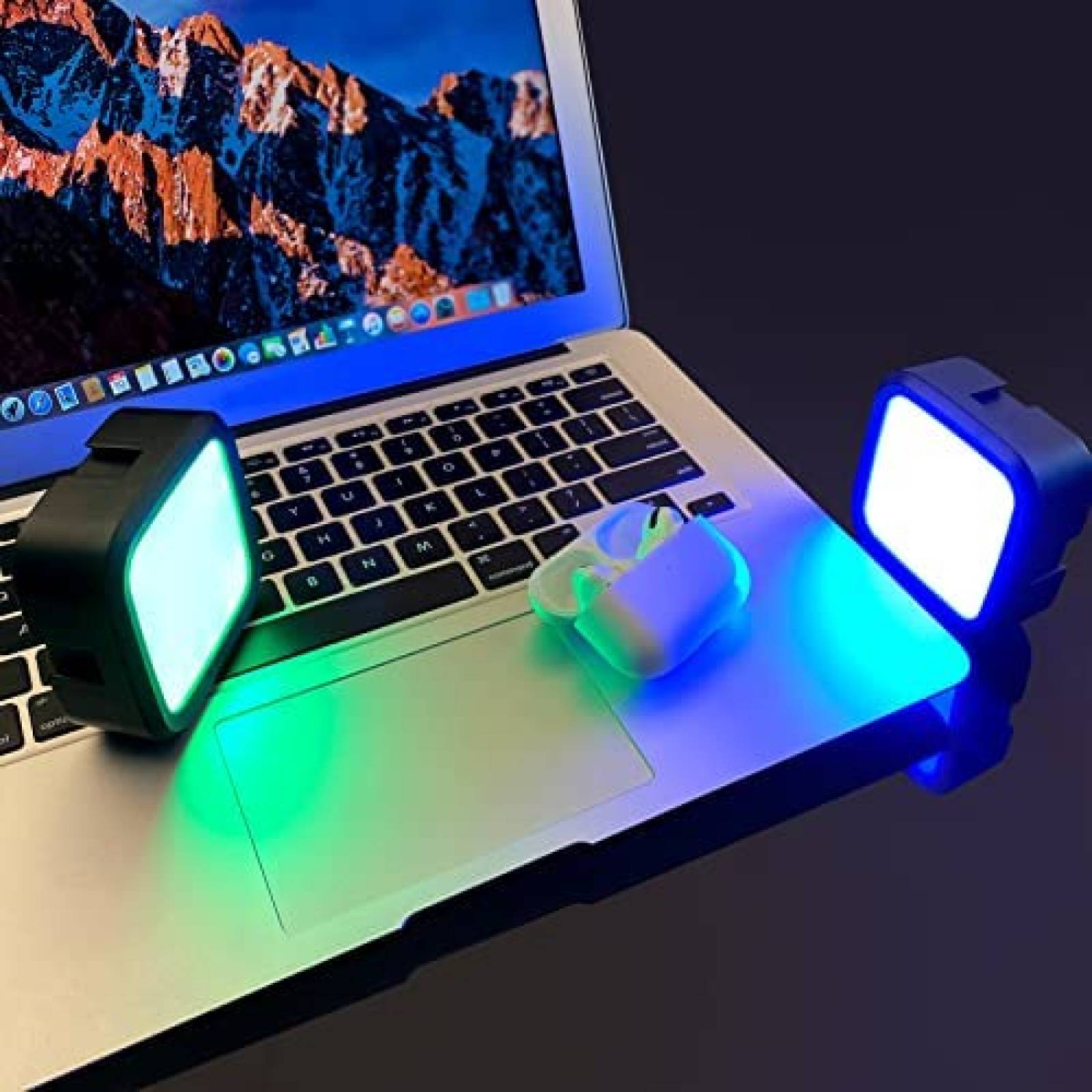 Luz Portatil Obeamiu LED para Camara Incluye Mini Tripode