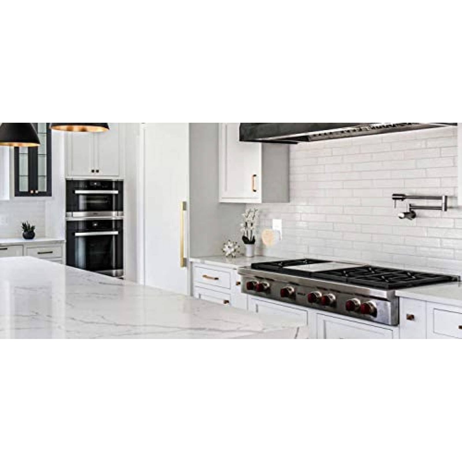 Bocina Portatil OC Acoustic de Enchufe c/Bluetooth 5.1