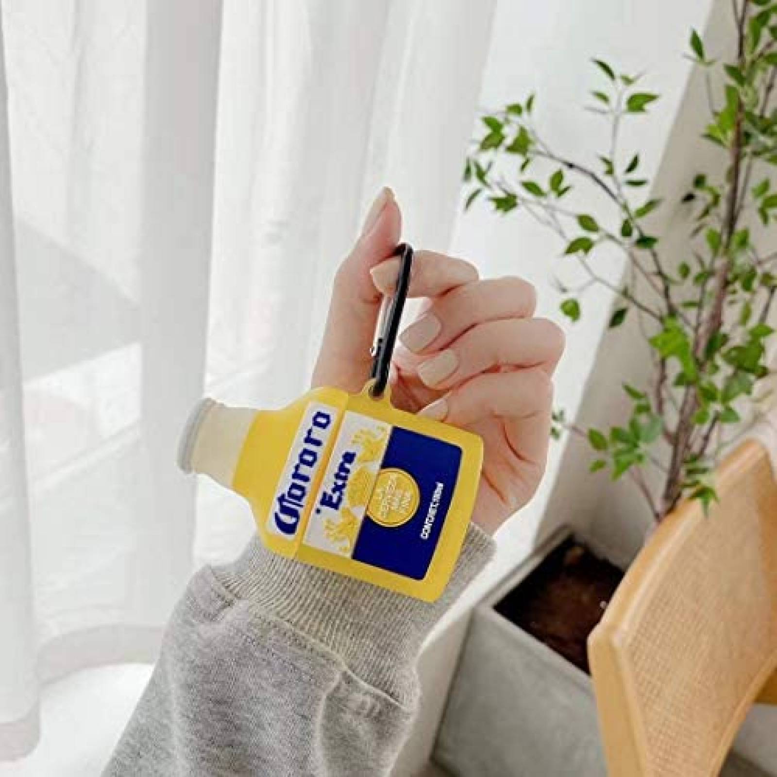 Funda Generico Cerveza Compatible Con Airpod 1 y 2 -Amarillo