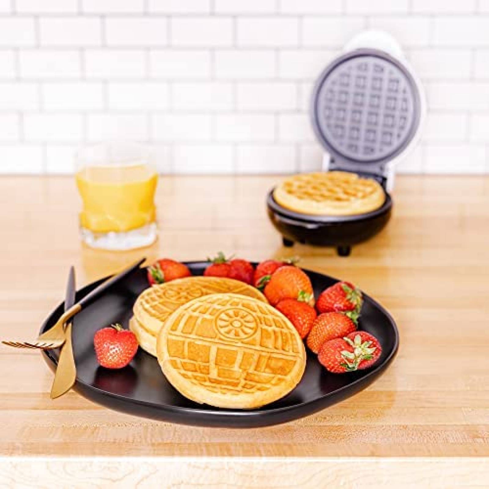 Wafflera Miniatura Uncanny Brands de Star Wars -Gris