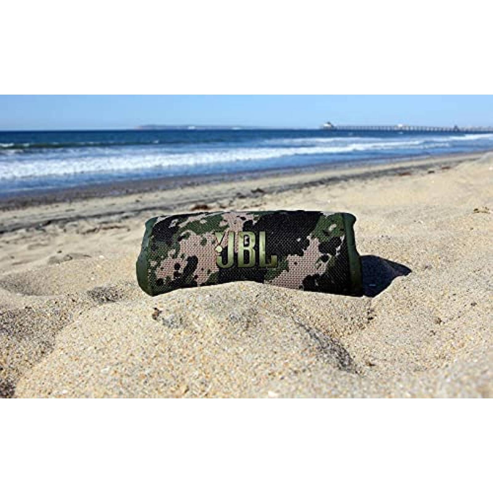 Bocina JBL Charge 5 Portatil IP67 20H de Bateria -Camuflaje