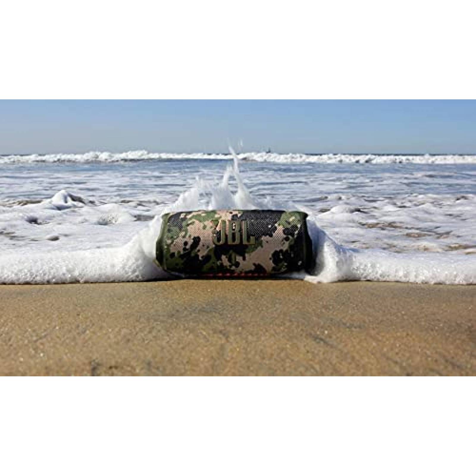 Bocina JBL Charge 5 Portatil IP67 20H de Bateria -Camuflaje