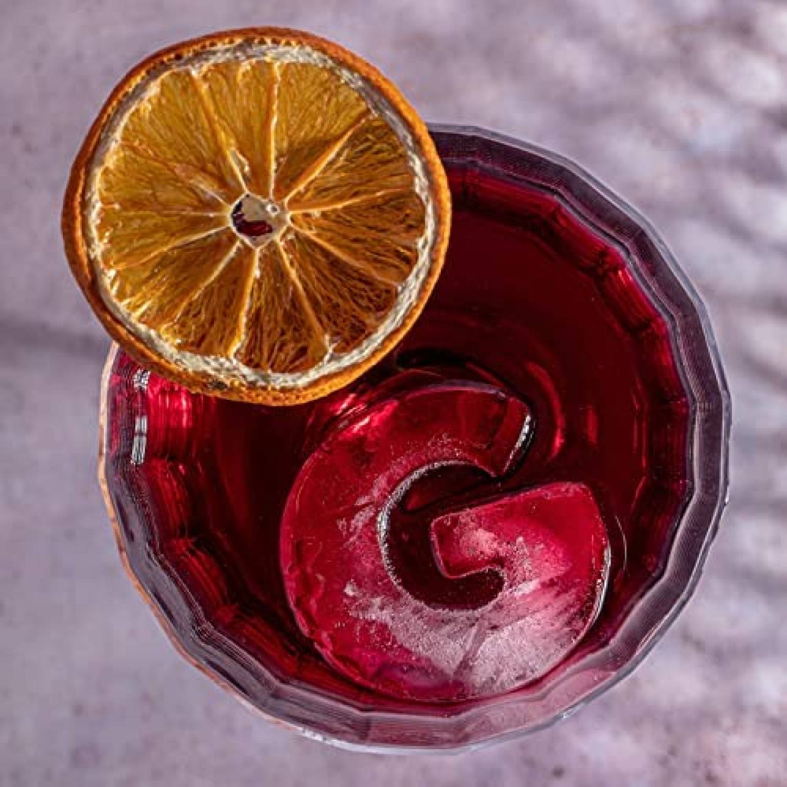 Molde para Hielos DRINKSPLINKS Grande Silicon Letra G -Negro